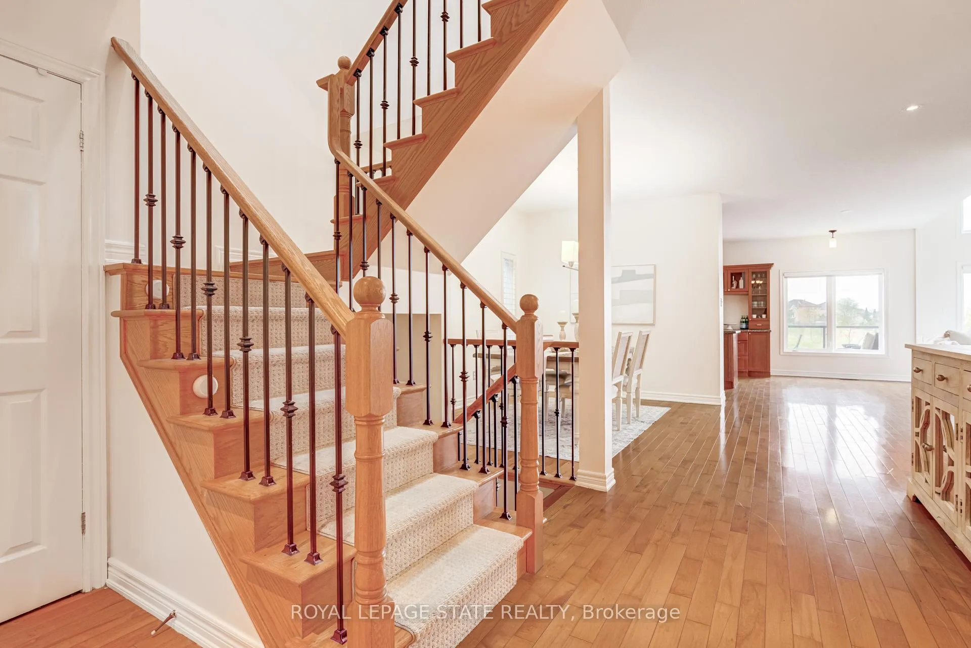 Photo 26 of 67 Newcombe Road, Hamilton, Dundas — HOMEH