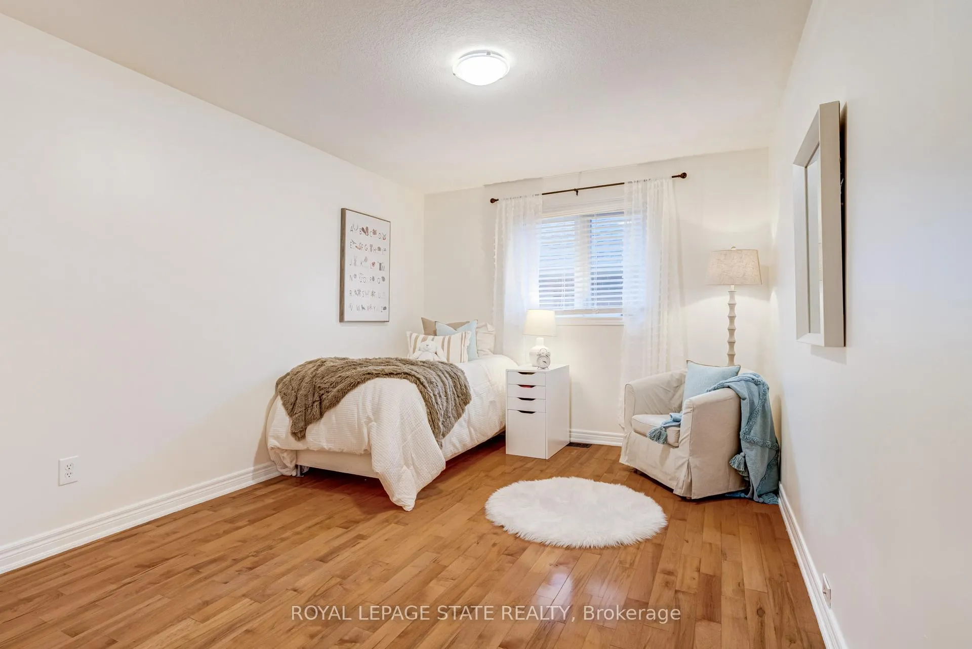 Photo 33 of 67 Newcombe Road, Hamilton, Dundas — HOMEH