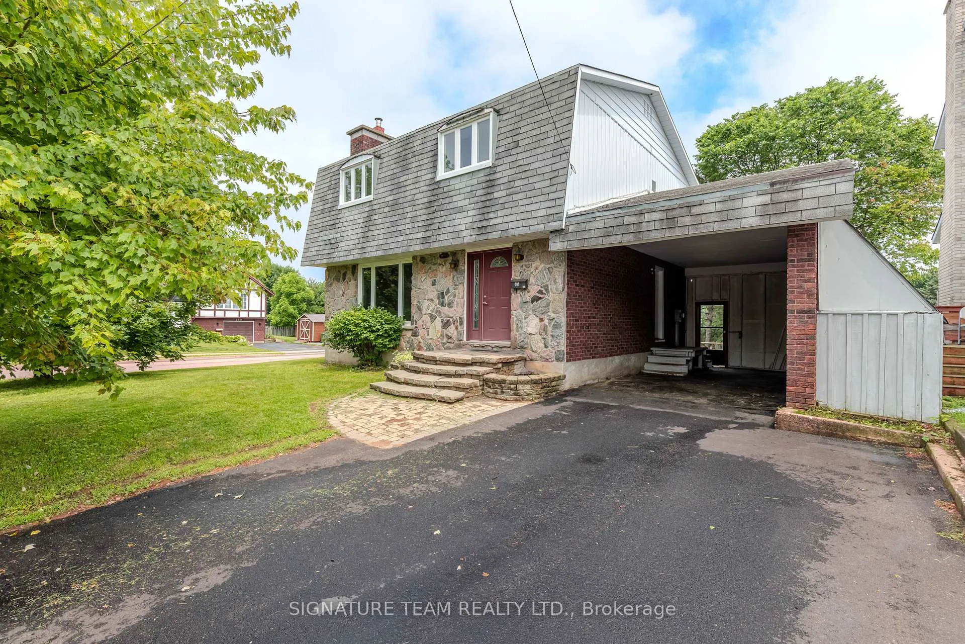 Photo 1 of 401 Broadview Drive, Pembroke, Pembroke — HOMEH
