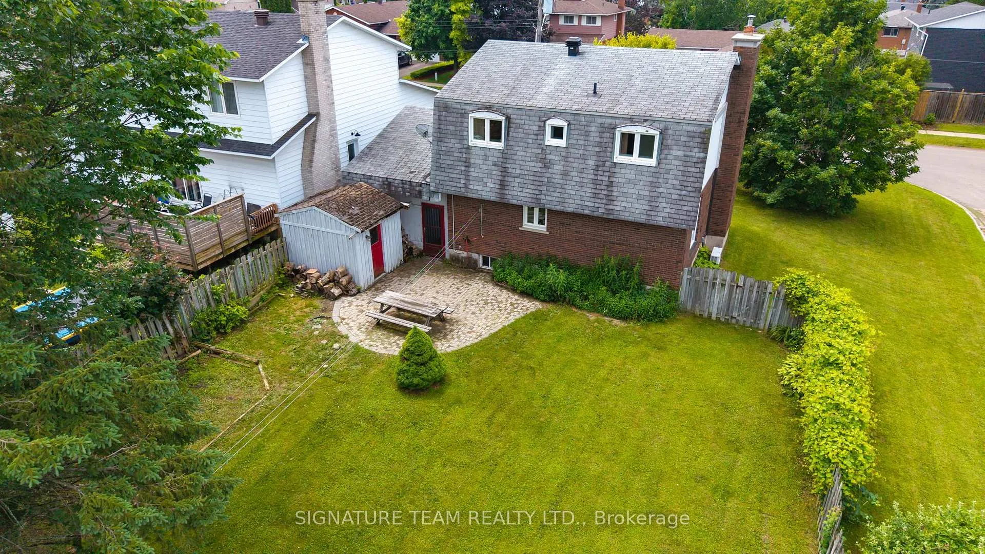 Photo 8 of 401 Broadview Drive, Pembroke, Pembroke — HOMEH