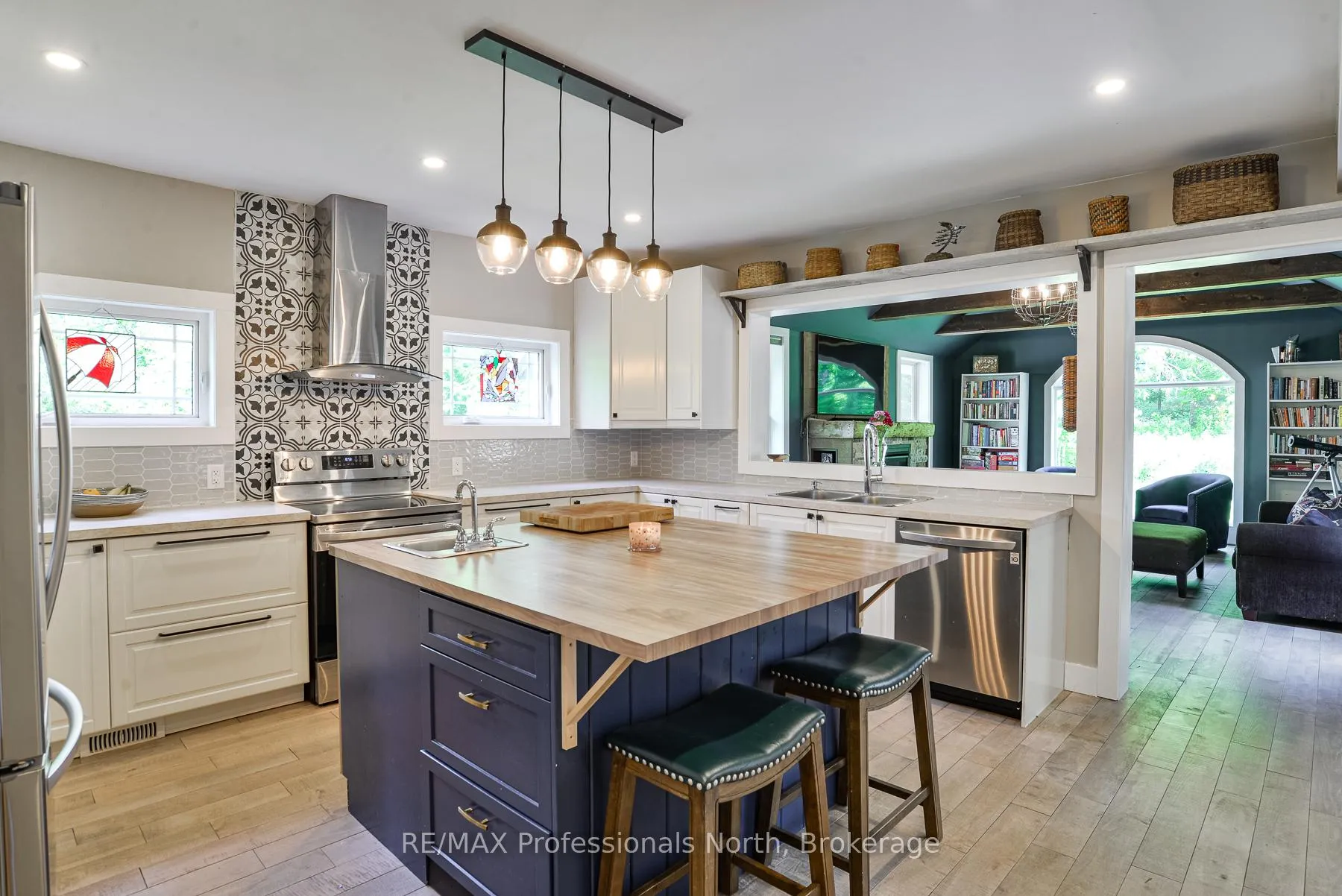 Photo of 325 McPherson Street