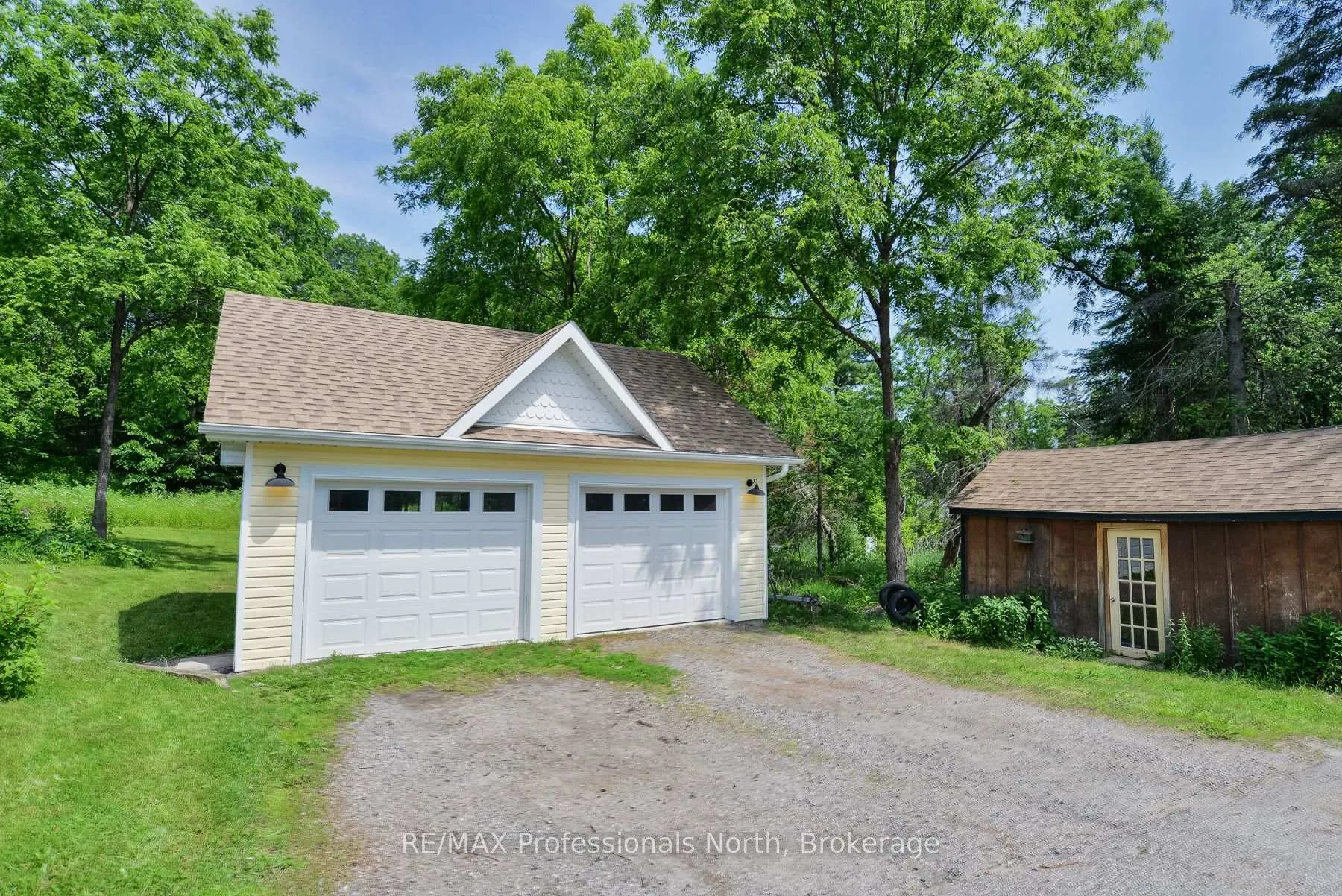 Photo 32 of 325 McPherson Street, Gravenhurst, Muskoka (S) — HOMEH