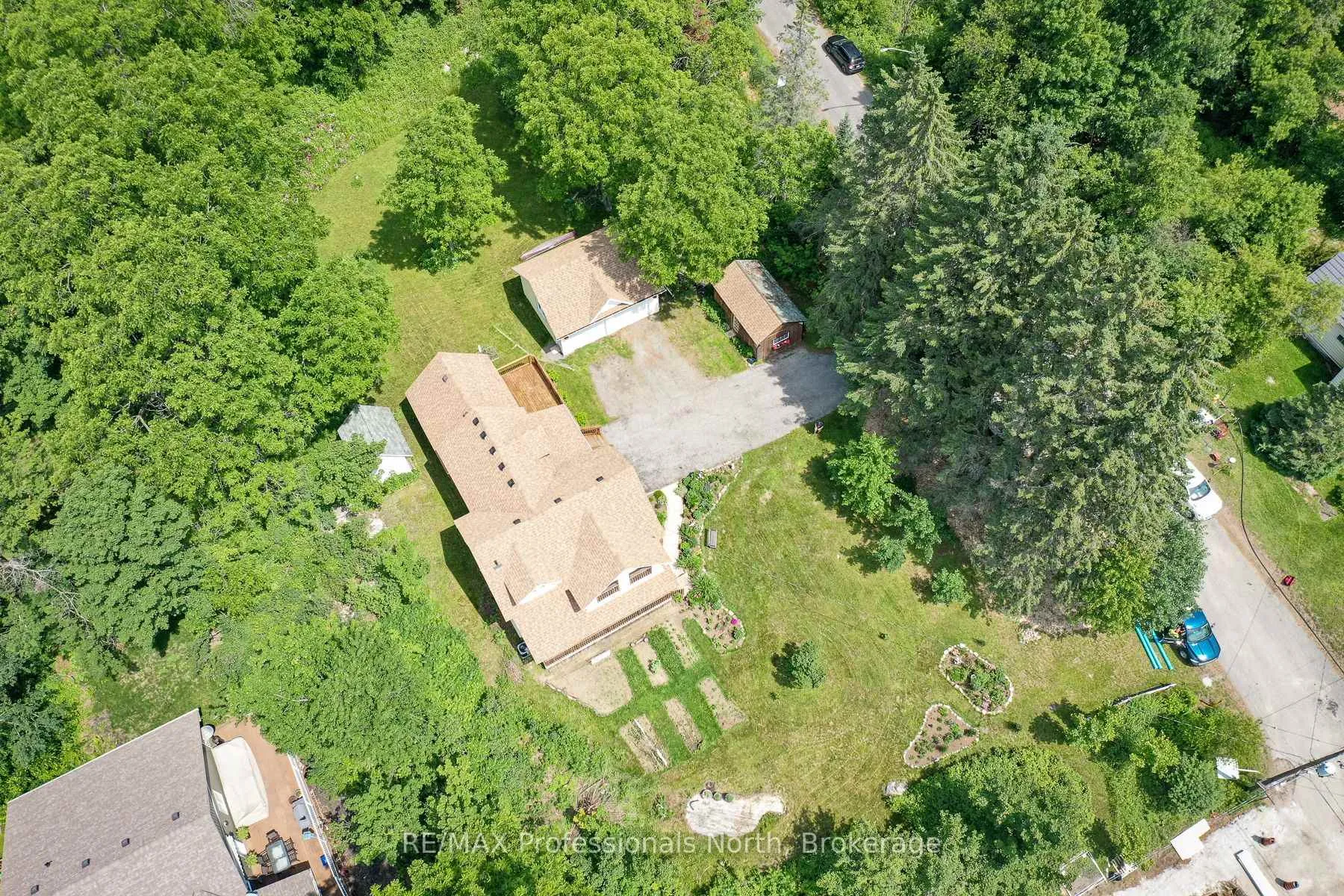 Photo 36 of 325 McPherson Street, Gravenhurst, Muskoka (S) — HOMEH