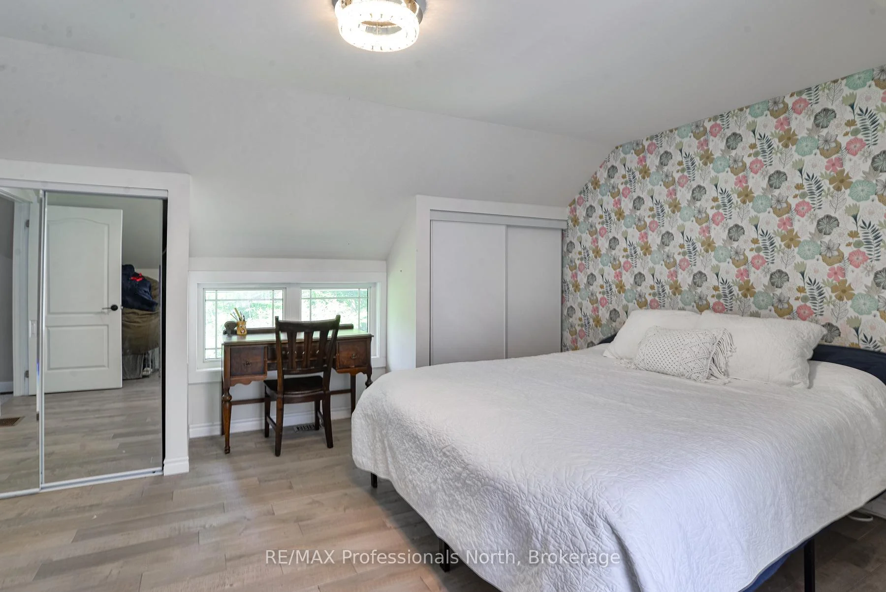 Photo 25 of 325 McPherson Street, Gravenhurst, Muskoka (S) — HOMEH