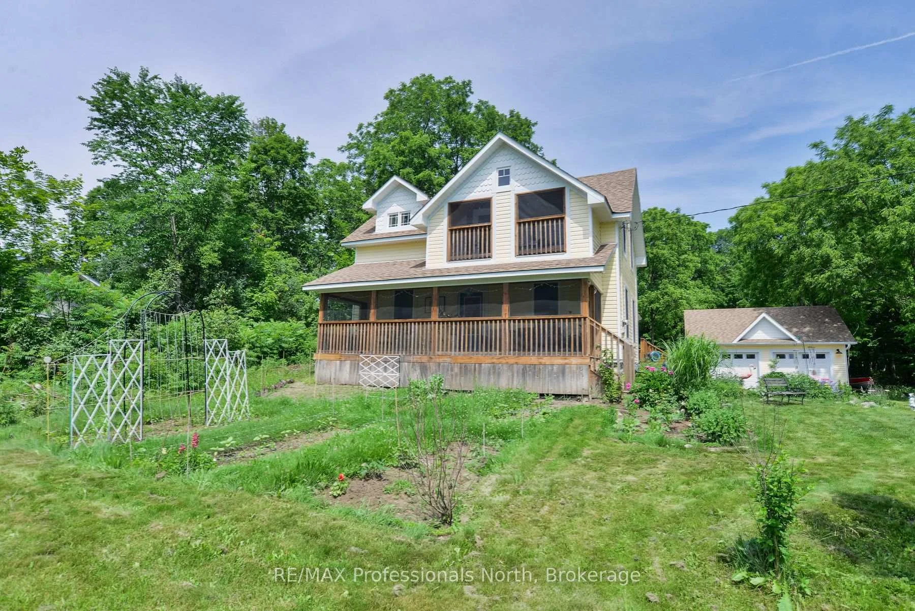 Photo 31 of 325 McPherson Street, Gravenhurst, Muskoka (S) — HOMEH