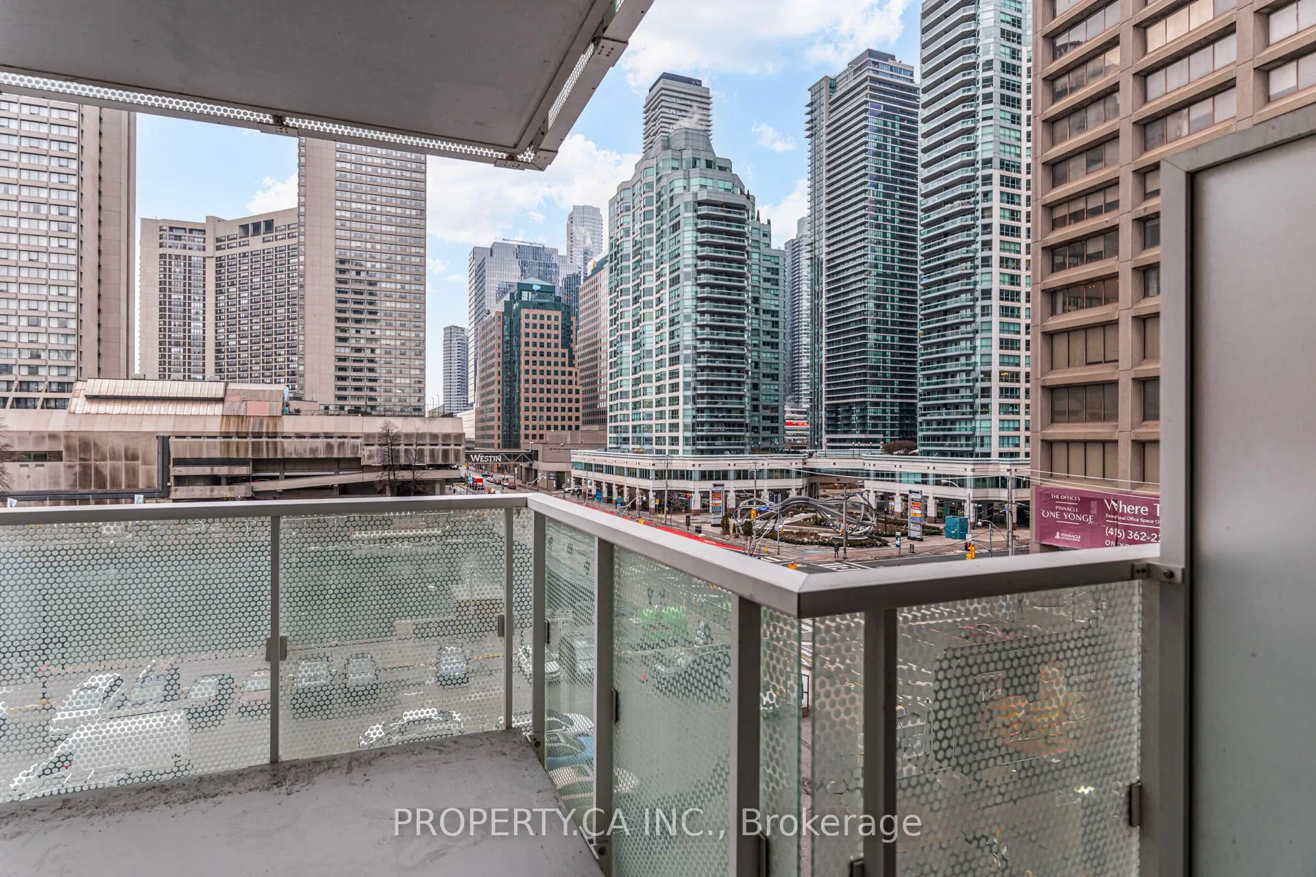 Photo 12 of Unit 419, 15 Queens Quay E, Toronto, Waterfront Communities — HOMEH