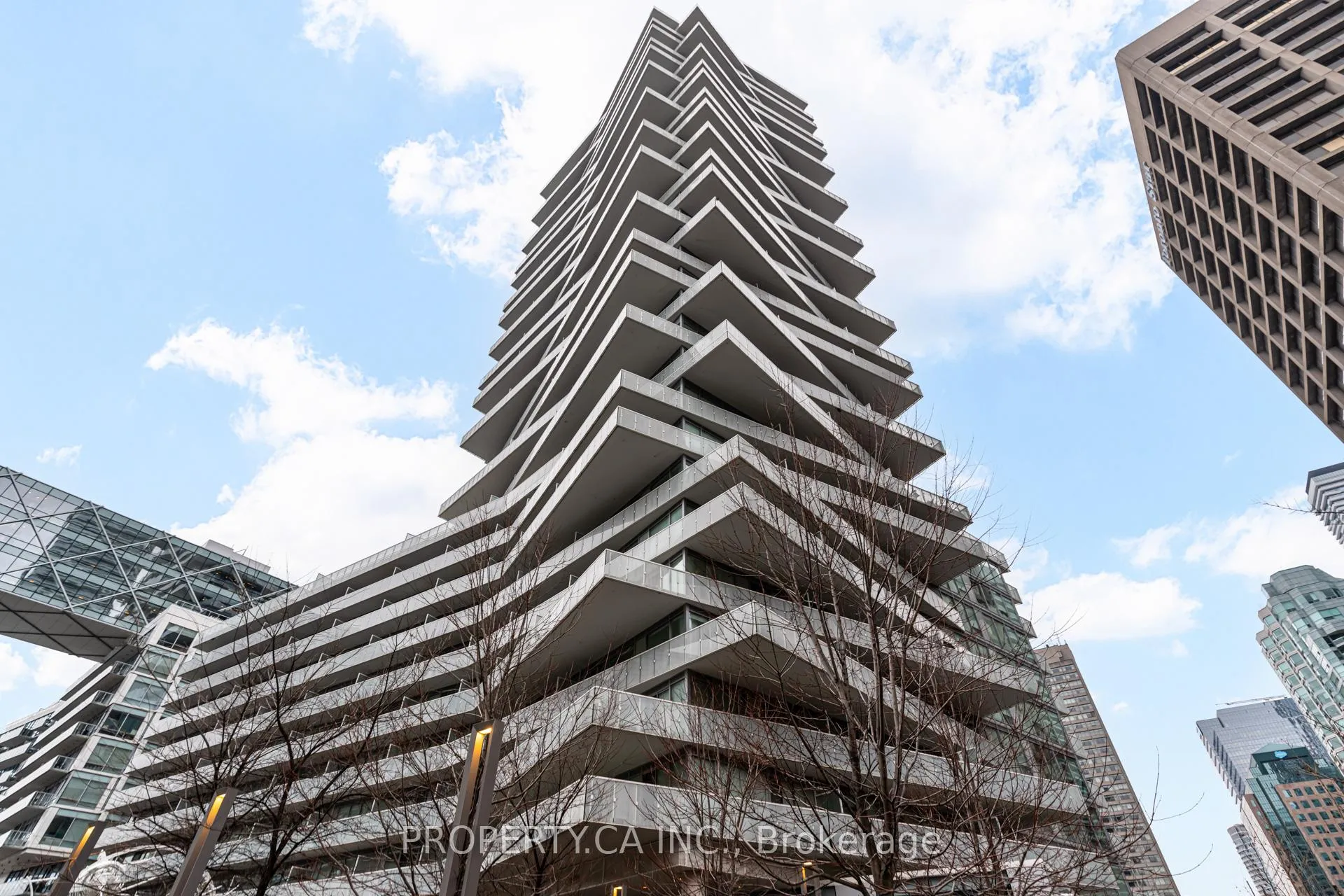 Photo 18 of Unit 419, 15 Queens Quay E, Toronto, Waterfront Communities — HOMEH