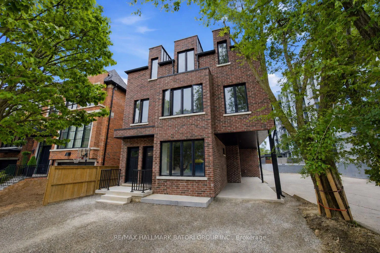 Photo 1 of Unit 5, 56 Camberwell Road, Toronto, Humewood-Cedarvale — HOMEH