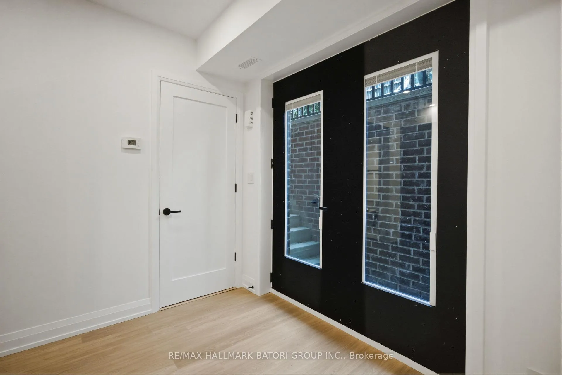 Photo 5 of Unit 5, 56 Camberwell Road, Toronto, Humewood-Cedarvale — HOMEH