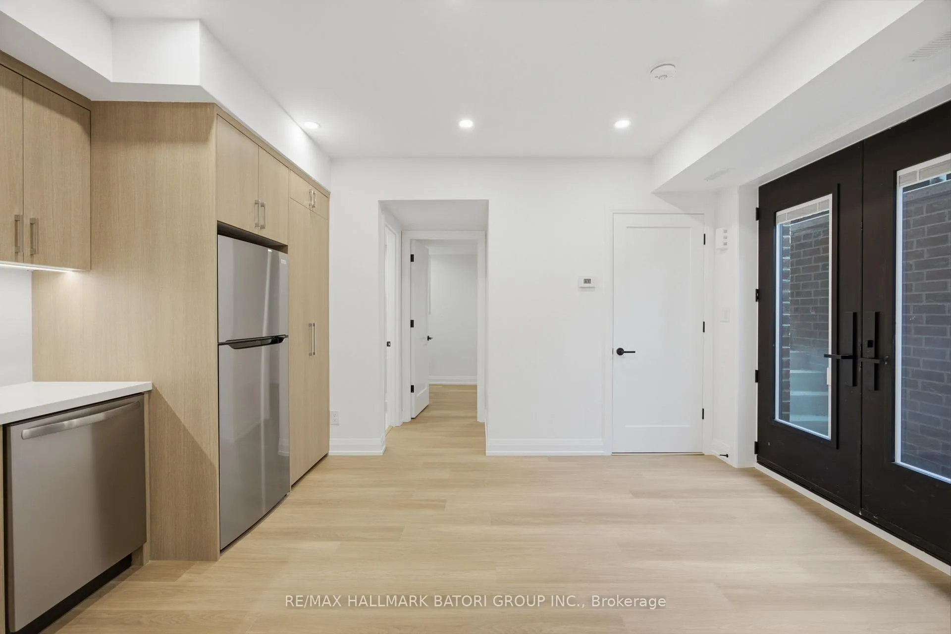 Photo 12 of Unit 5, 56 Camberwell Road, Toronto, Humewood-Cedarvale — HOMEH