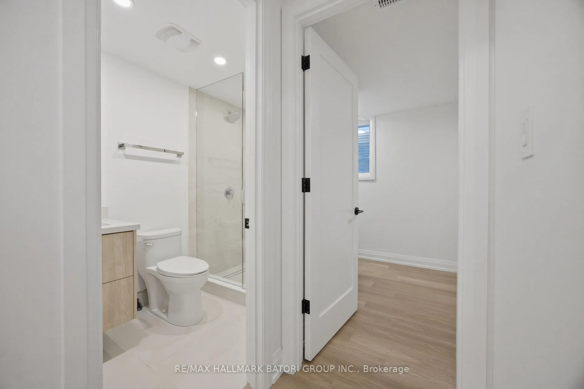 Photo 15 of Unit 5, 56 Camberwell Road, Toronto, Humewood-Cedarvale — HOMEH