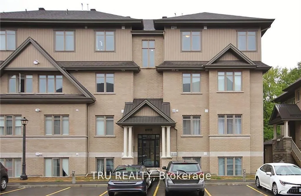 Photo 1 of Unit C, 1020 Beryl Private, Ottawa, Riverside South/Gloucester Glen — HOMEH