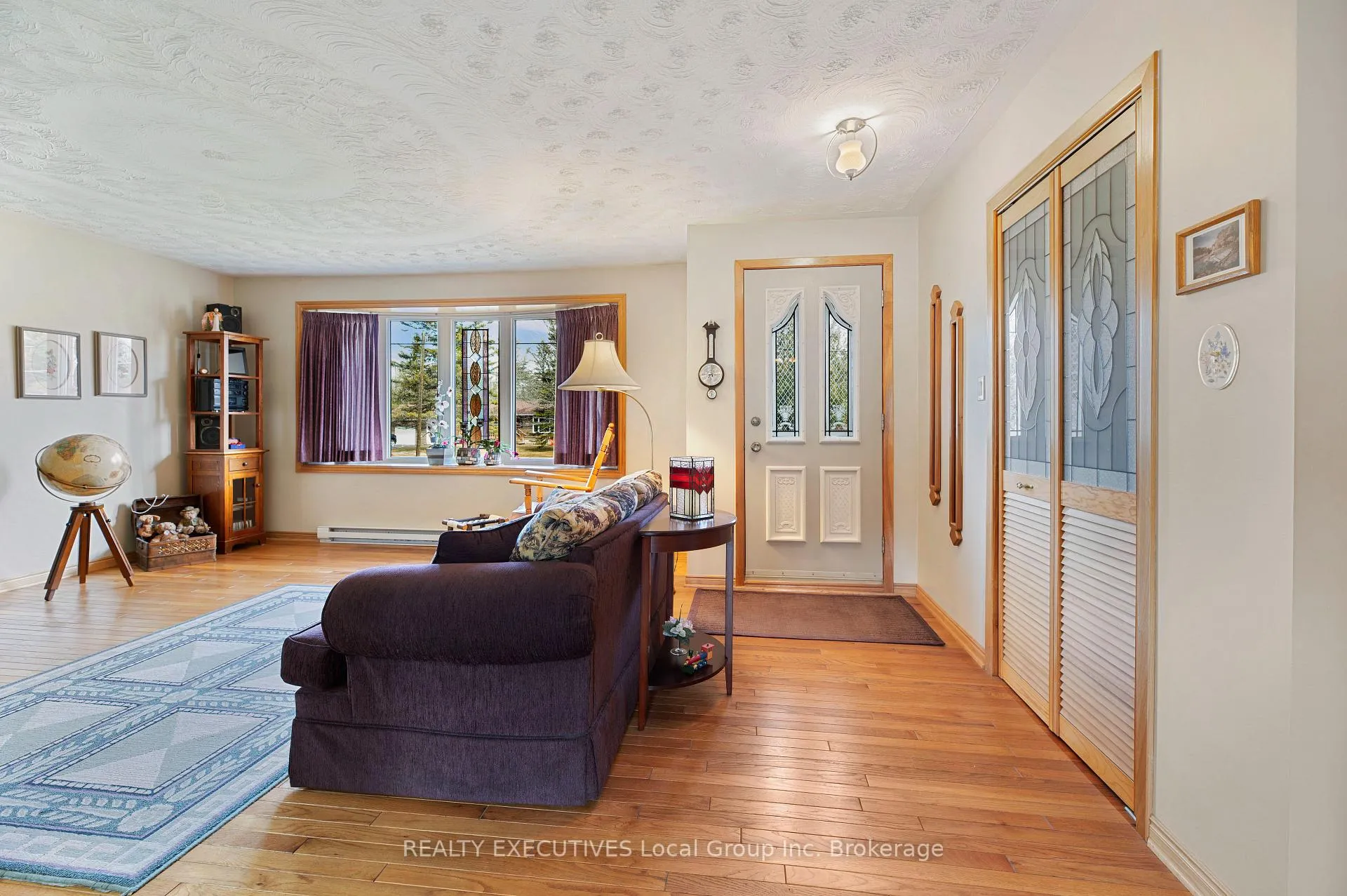 Photo 4 of 1005 Pinecreek Road S, Callander — HOMEH