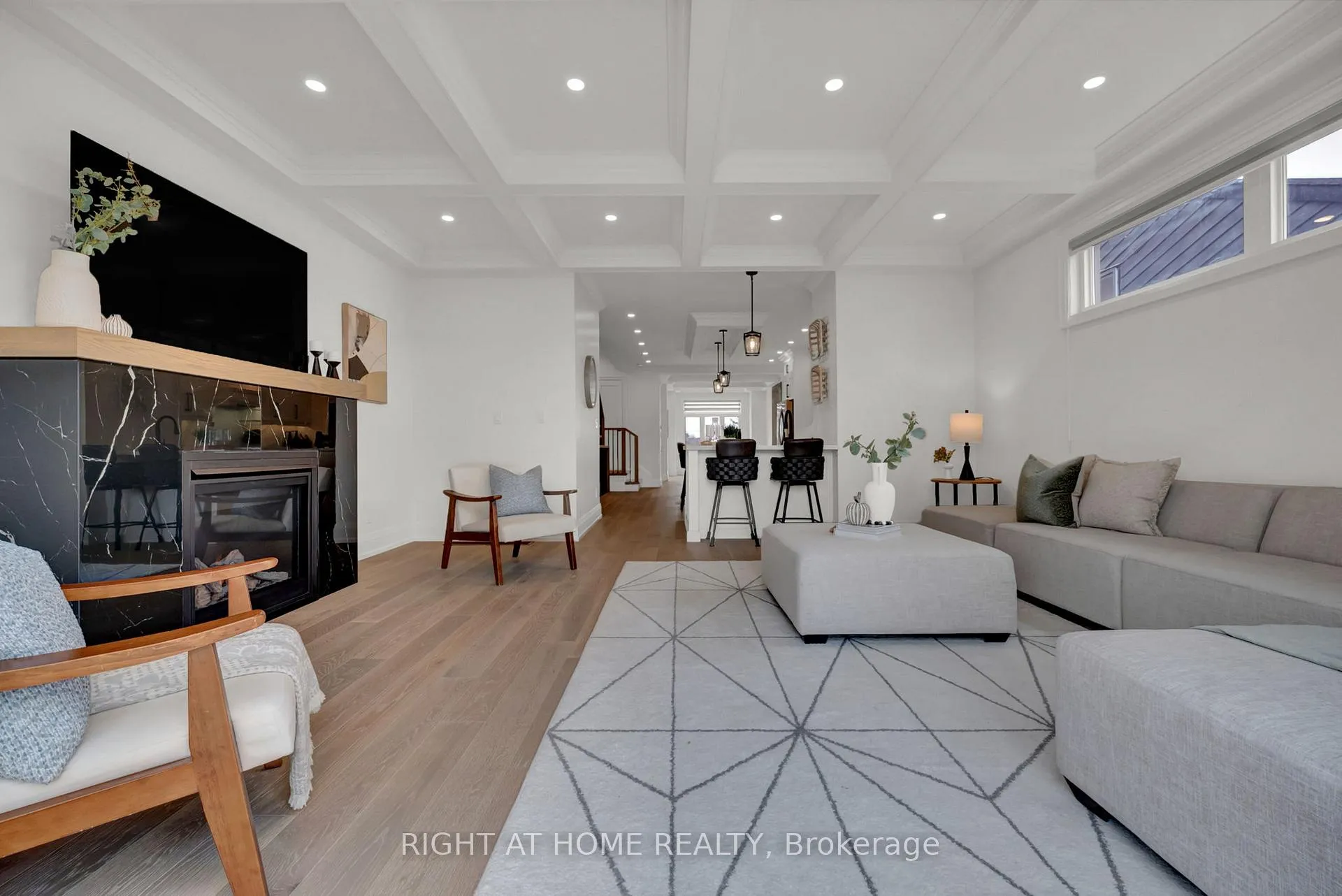 Photo 20 of 819 Fairview Avenue, Pickering, Bay Ridges — HOMEH