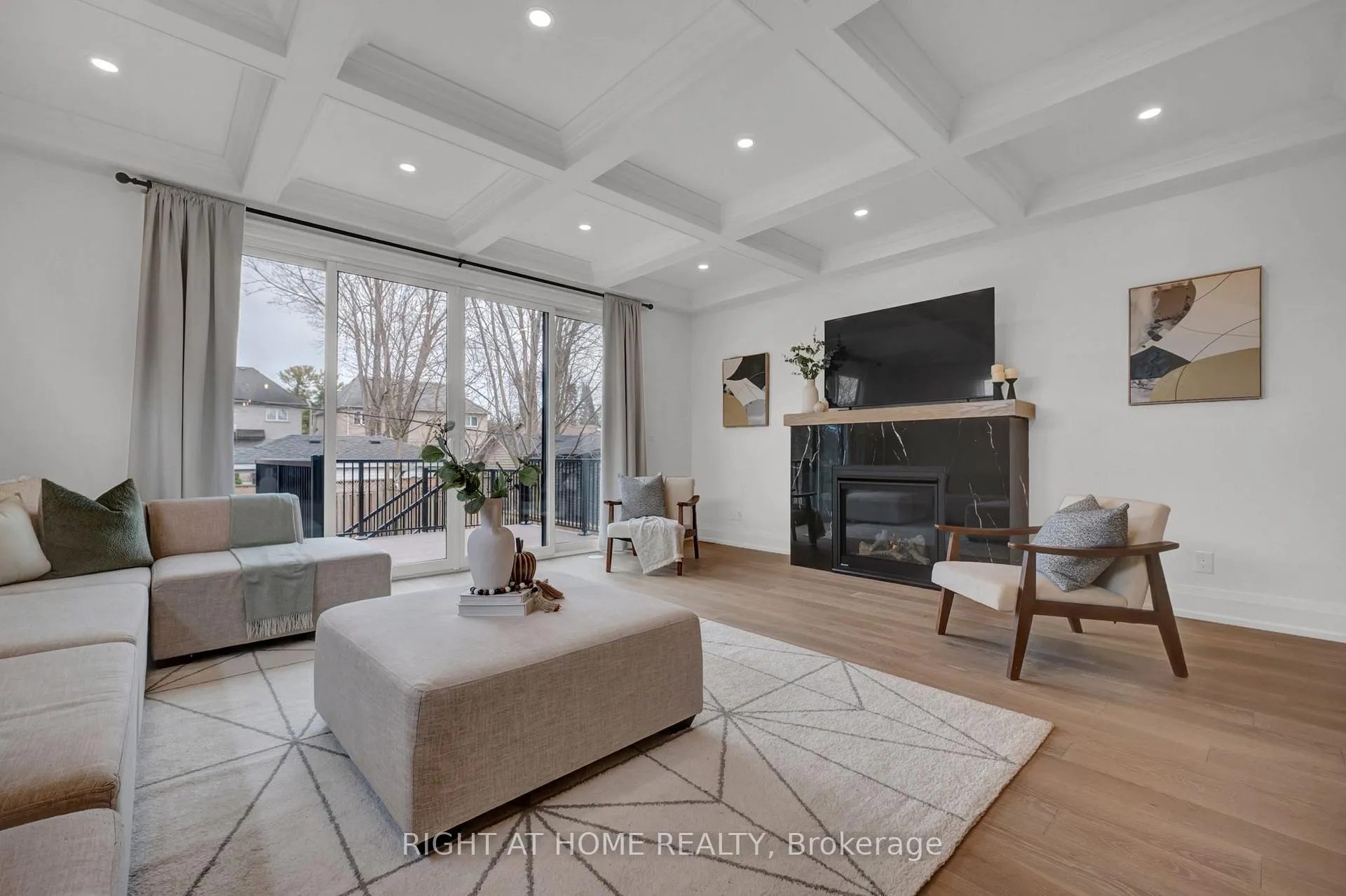 Photo 21 of 819 Fairview Avenue, Pickering, Bay Ridges — HOMEH