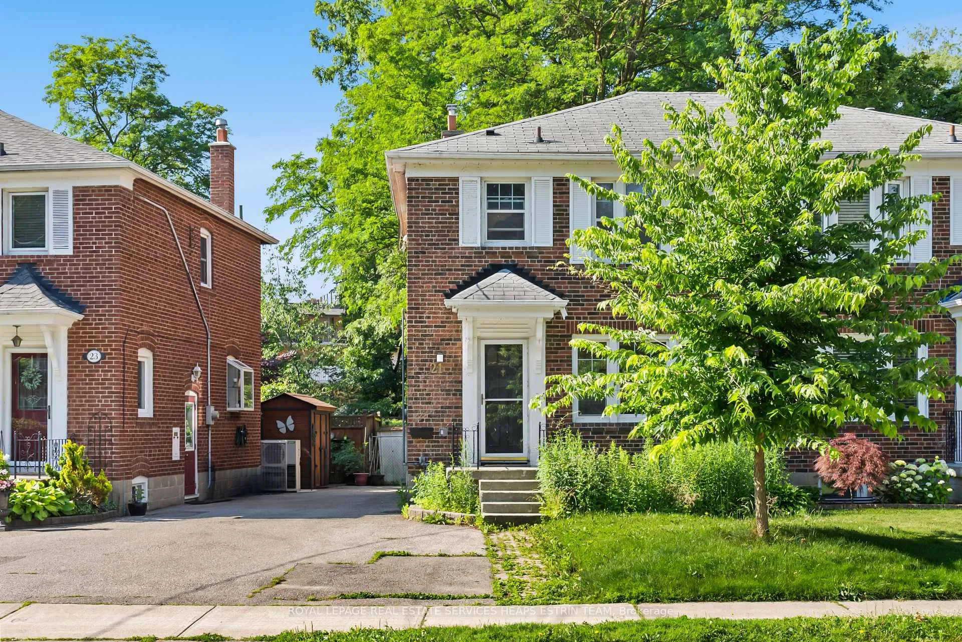 Photo 2 of Unit Upper, 21 Thursfield Crescent, Toronto, Leaside — HOMEH