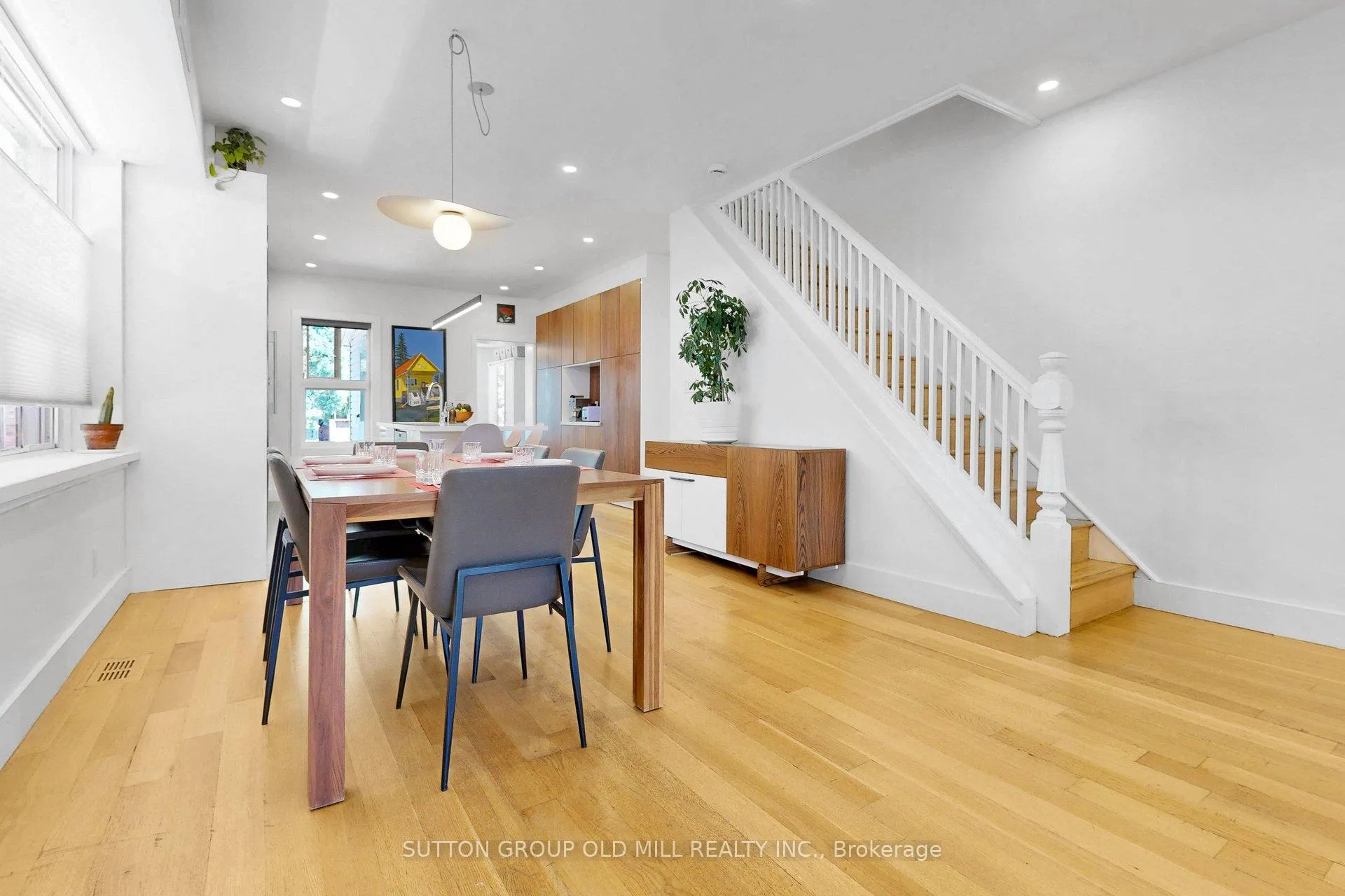 Photo 14 of 90 Fermanagh Avenue, Toronto, Roncesvalles — HOMEH