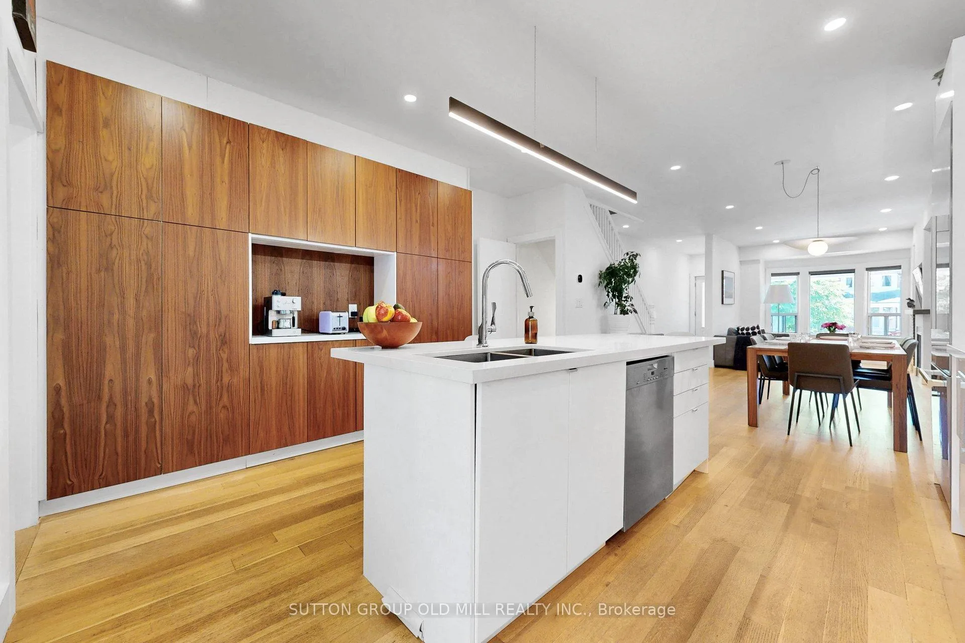 Photo 22 of 90 Fermanagh Avenue, Toronto, Roncesvalles — HOMEH