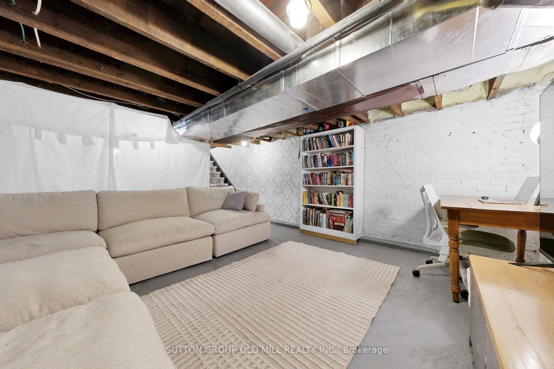 Photo 35 of 90 Fermanagh Avenue, Toronto, Roncesvalles — HOMEH