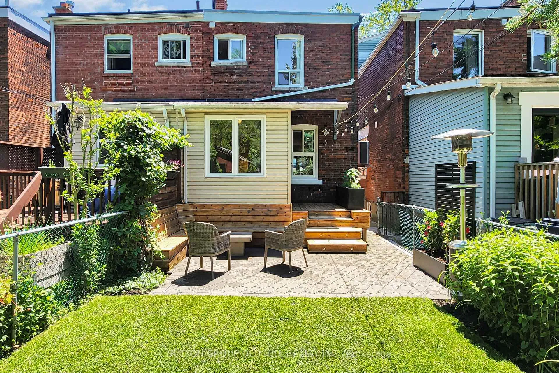 Photo 42 of 90 Fermanagh Avenue, Toronto, Roncesvalles — HOMEH
