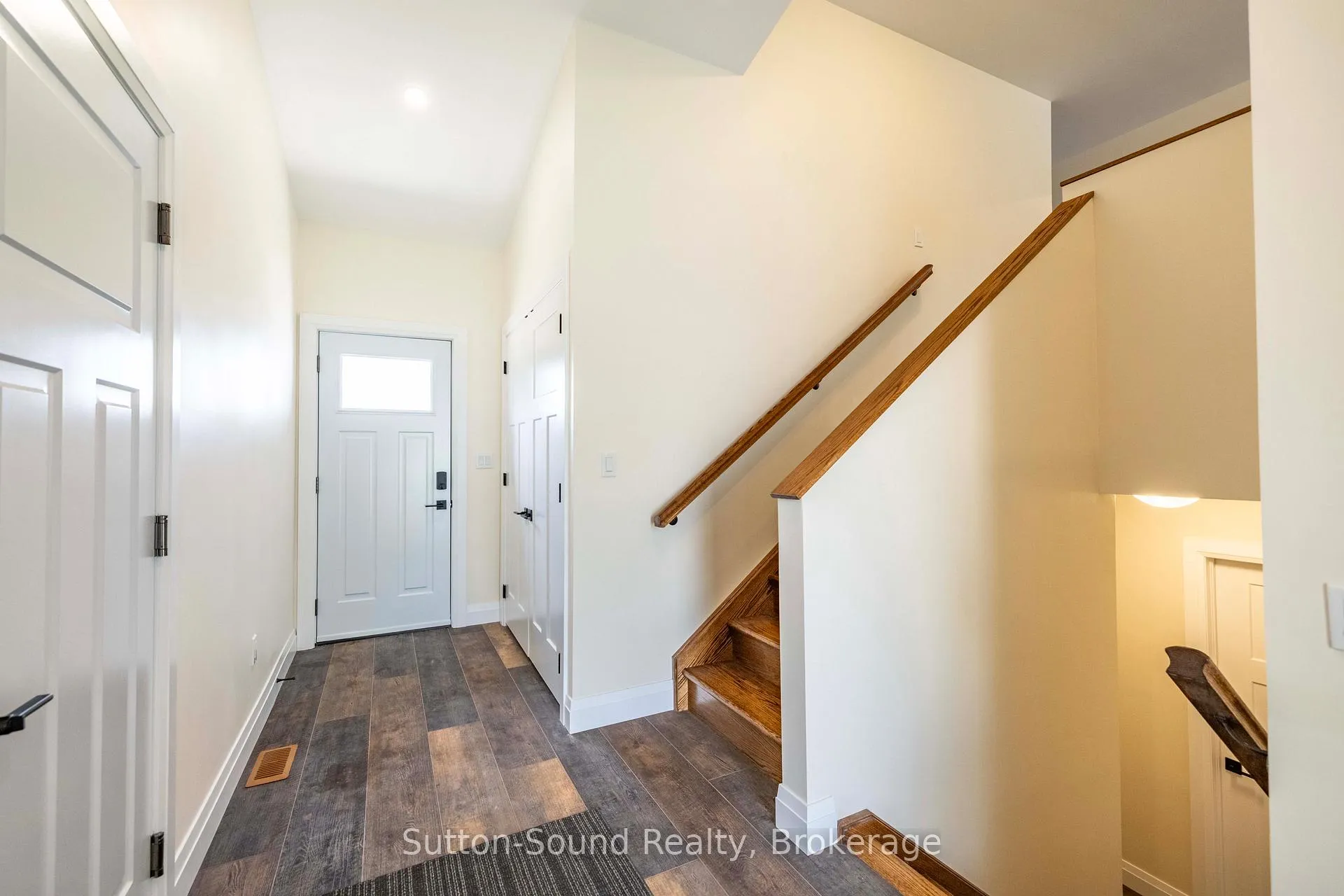 Photo 5 of 397600 10 Concession, Meaford — HOMEH