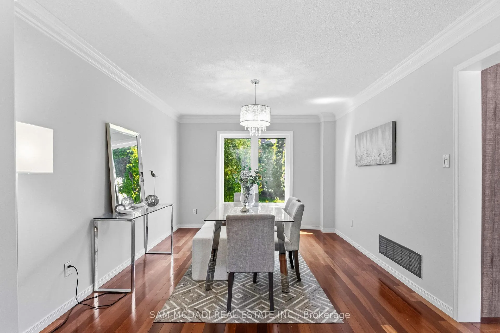 Photo 8 of 6643 Mockingbird Lane, Mississauga, Lisgar — HOMEH