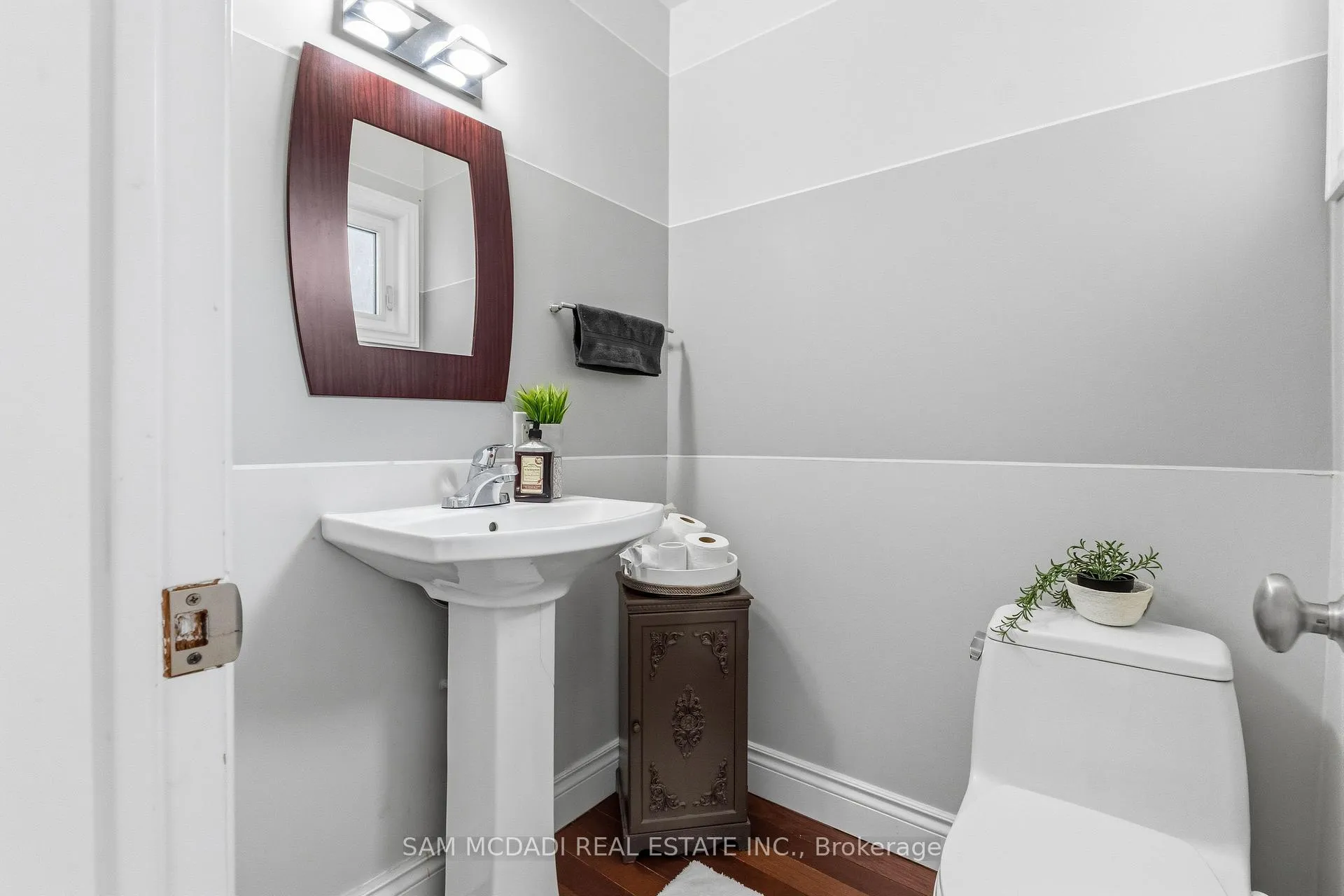 Photo 15 of 6643 Mockingbird Lane, Mississauga, Lisgar — HOMEH