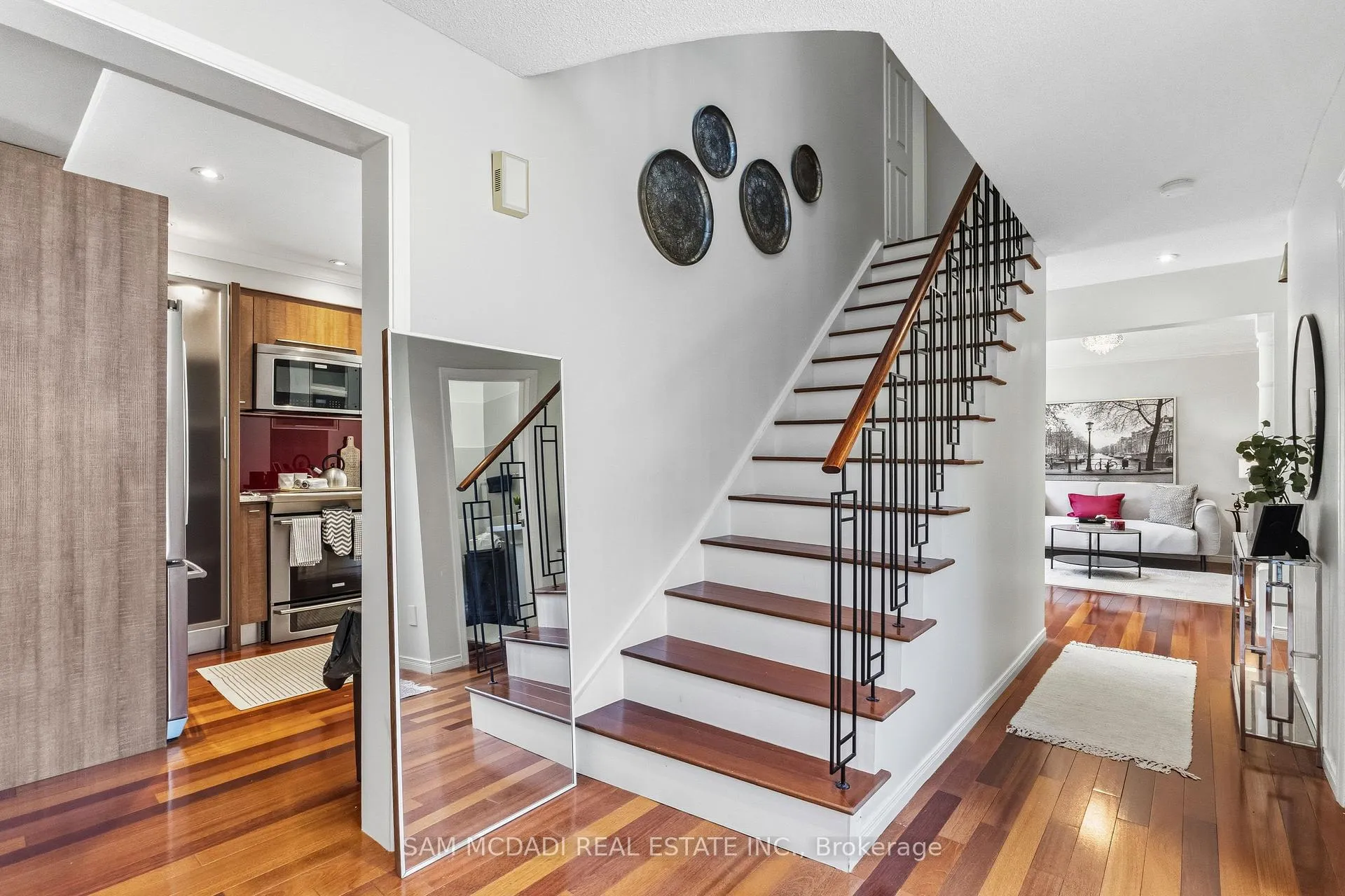 Photo 16 of 6643 Mockingbird Lane, Mississauga, Lisgar — HOMEH