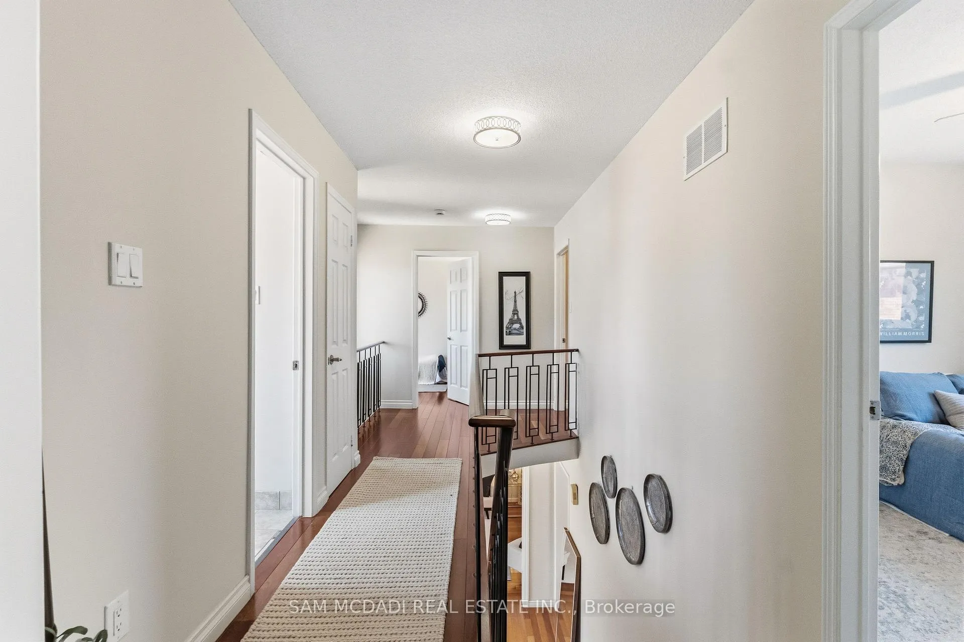 Photo 23 of 6643 Mockingbird Lane, Mississauga, Lisgar — HOMEH