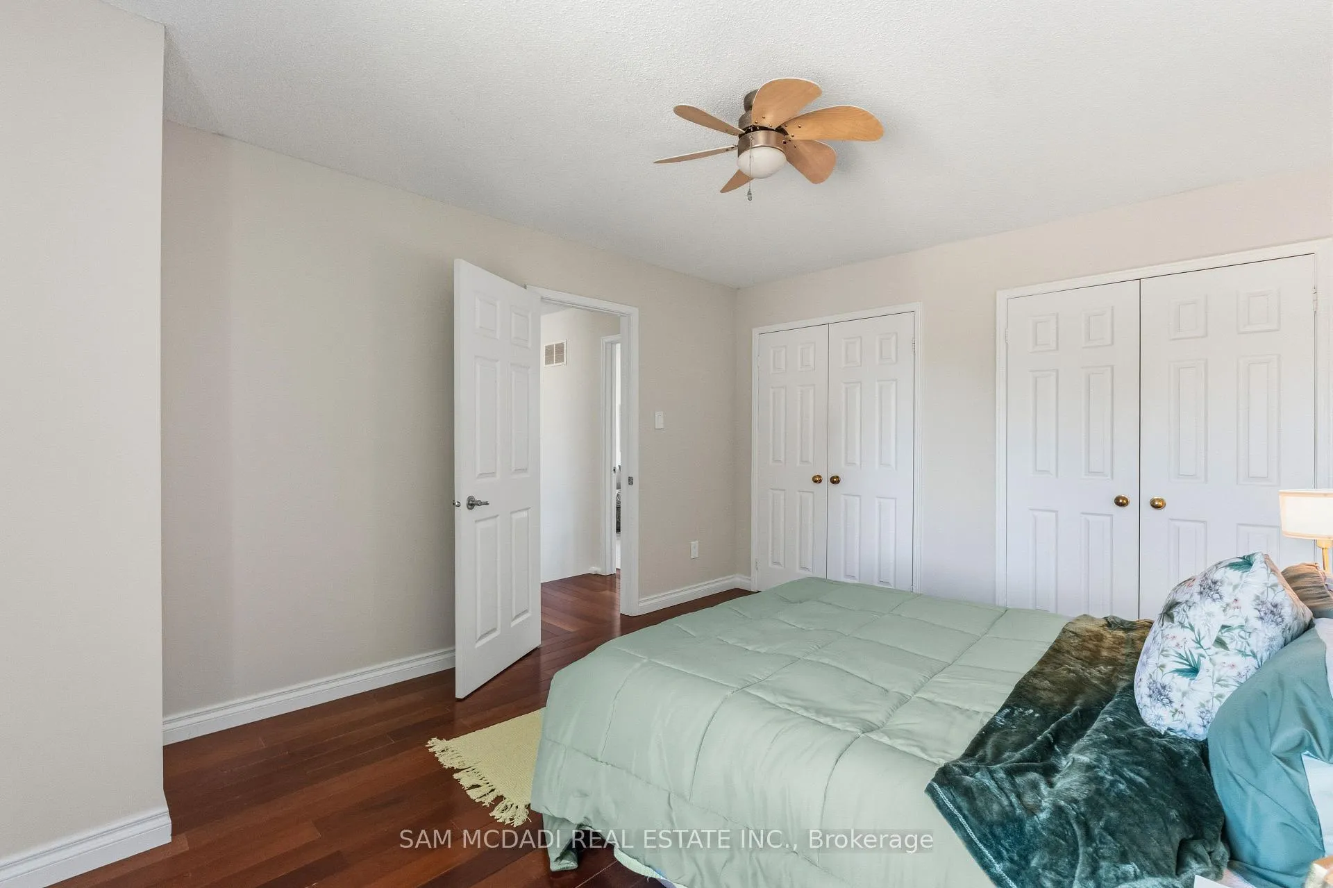 Photo 31 of 6643 Mockingbird Lane, Mississauga, Lisgar — HOMEH