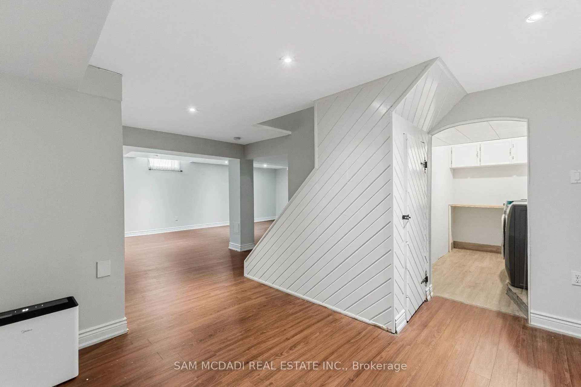 Photo 33 of 6643 Mockingbird Lane, Mississauga, Lisgar — HOMEH