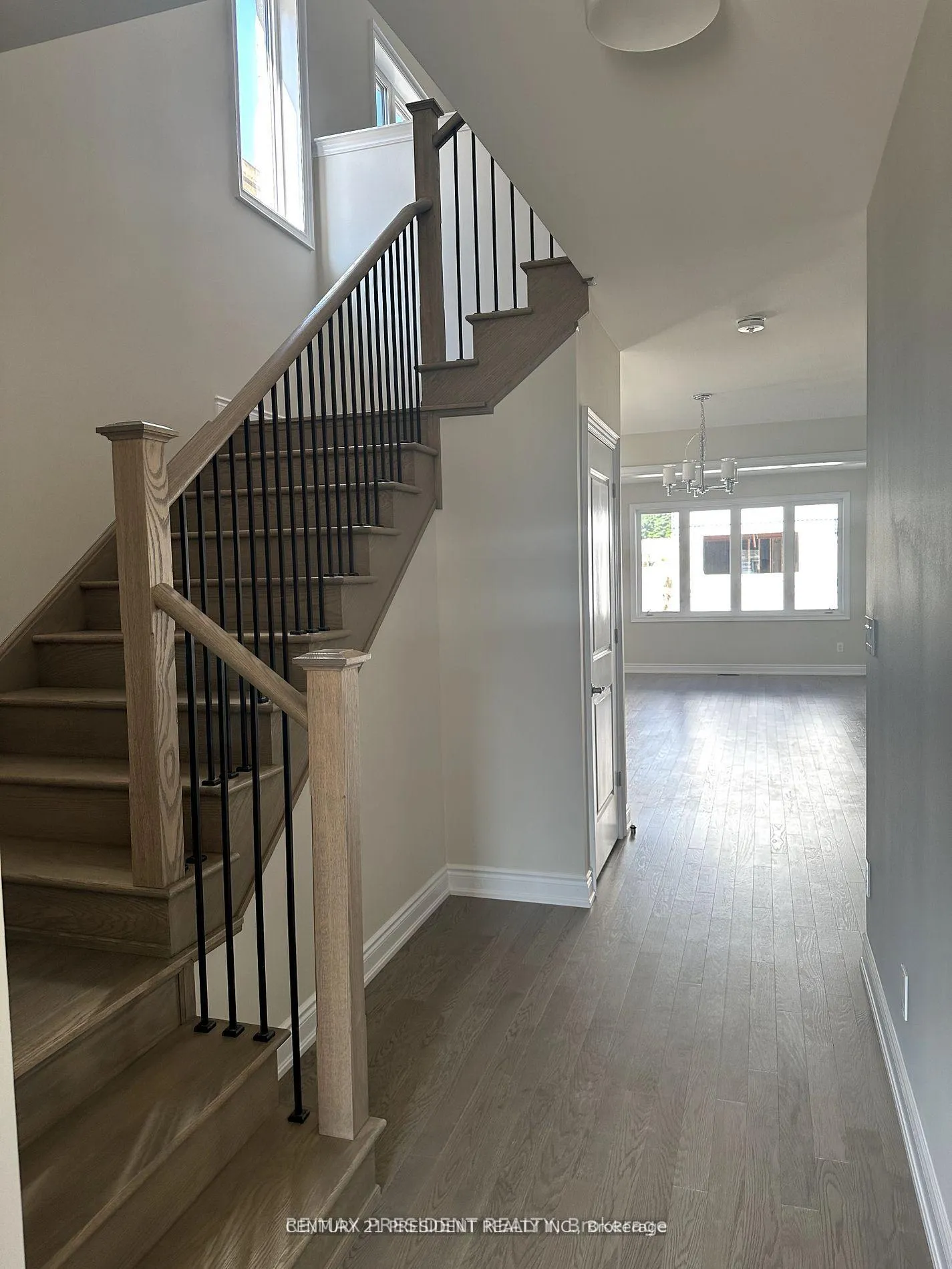 Photo 5 of 85 Bearberry Road, Springwater, Midhurst — HOMEH