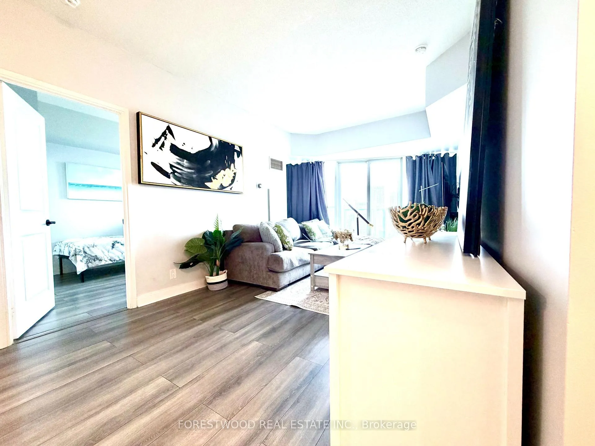 Photo 7 of Unit 2402, 60 Absolute Avenue, Mississauga, City Centre — HOMEH