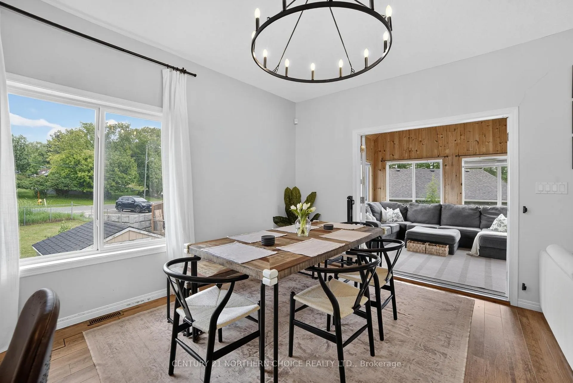 Photo 7 of 1221 River Drive, Kenora, Lakeside — HOMEH