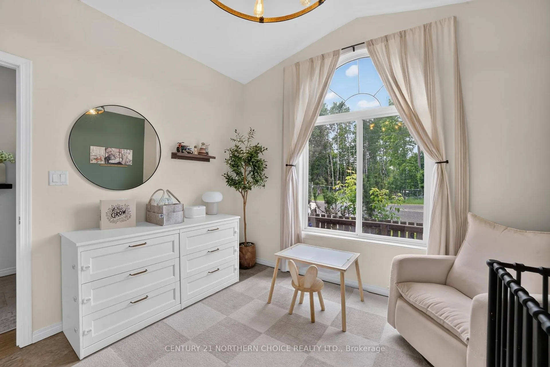 Photo 19 of 1221 River Drive, Kenora, Lakeside — HOMEH