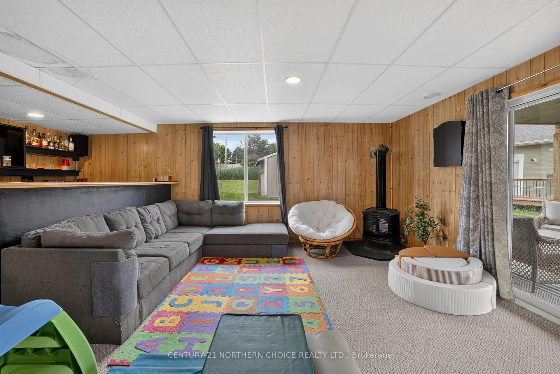 Photo 31 of 1221 River Drive, Kenora, Lakeside — HOMEH