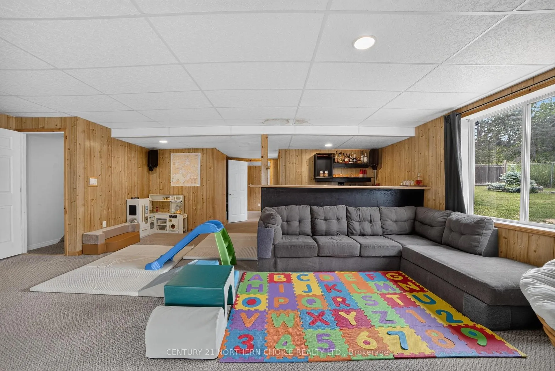 Photo 32 of 1221 River Drive, Kenora, Lakeside — HOMEH