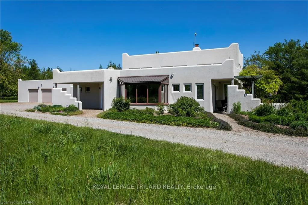Photo of 15668 Furnival Road