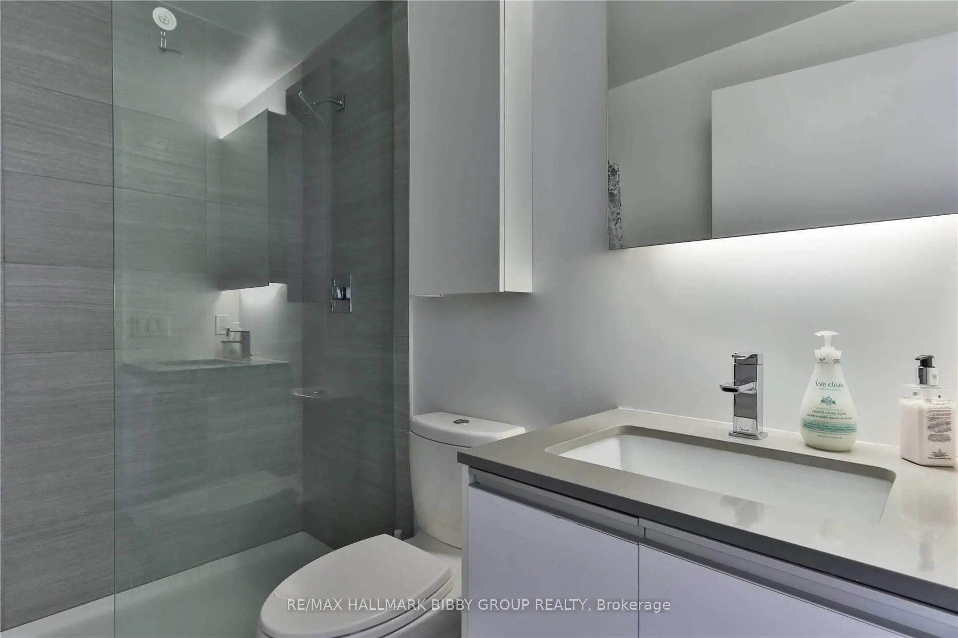Photo 8 of Unit 708, 1190 Dundas Street E, Toronto, South Riverdale — HOMEH