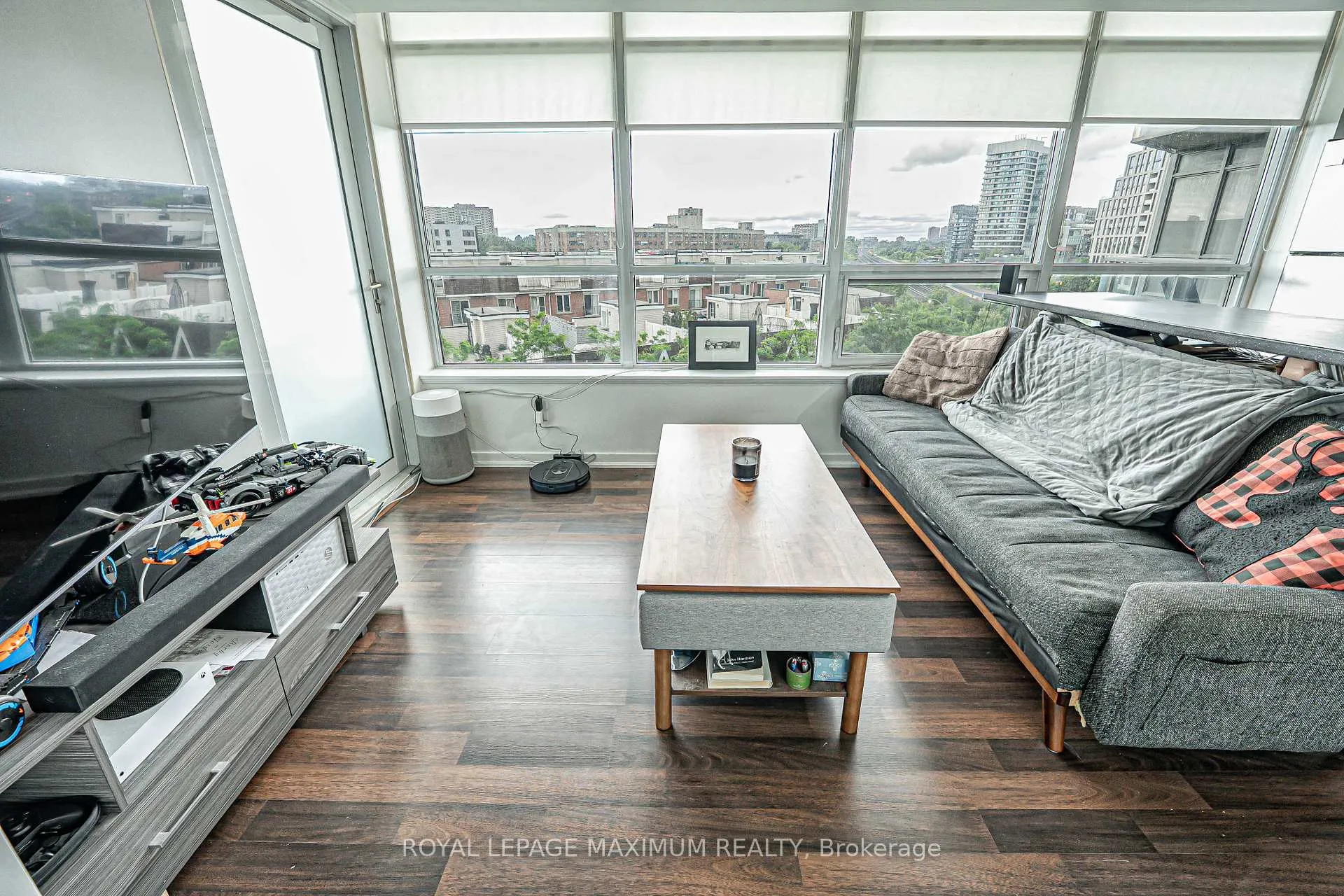 Photo 13 of Unit 617, 38 Joe Shuster Way, Toronto, South Parkdale — HOMEH