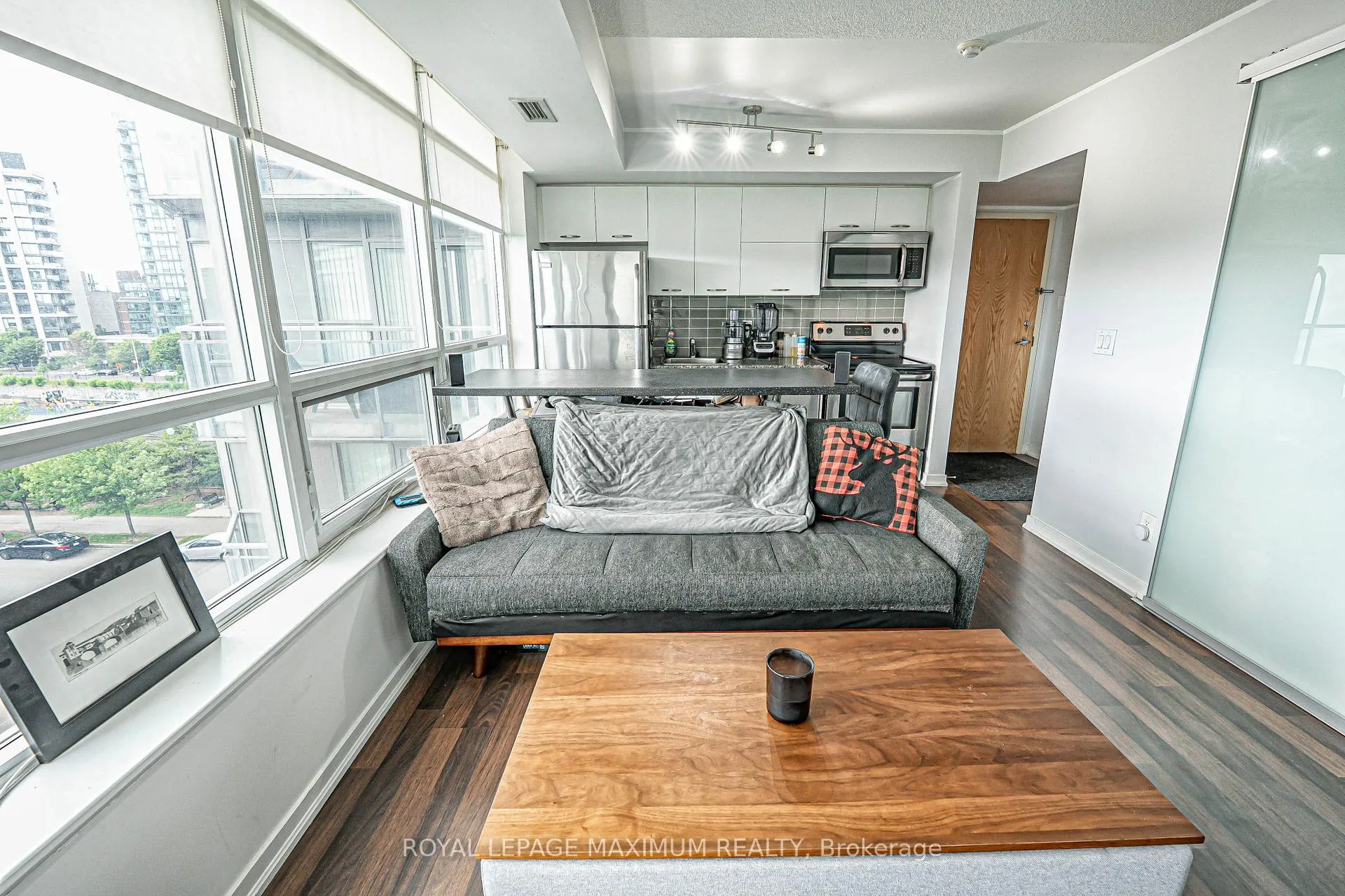 Photo 14 of Unit 617, 38 Joe Shuster Way, Toronto, South Parkdale — HOMEH