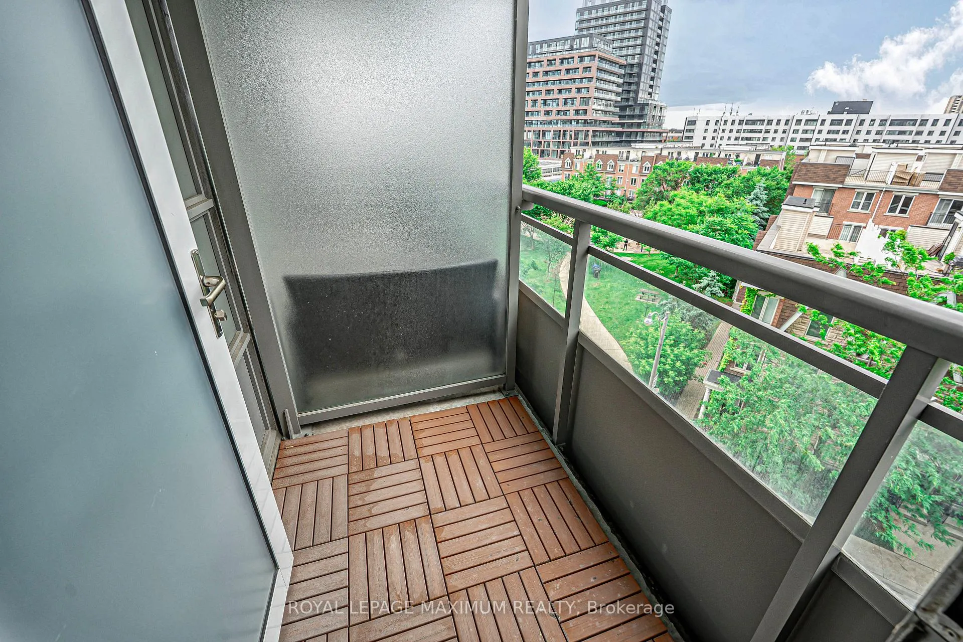 Photo 20 of Unit 617, 38 Joe Shuster Way, Toronto, South Parkdale — HOMEH