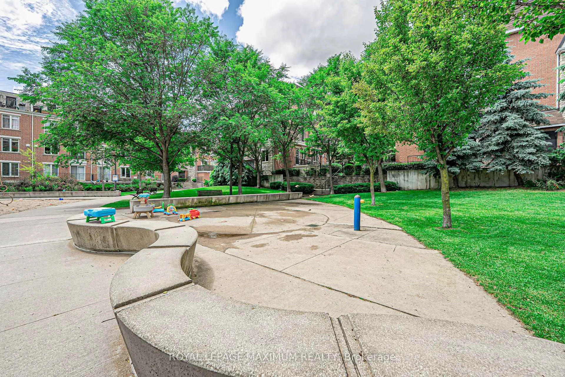 Photo 34 of Unit 617, 38 Joe Shuster Way, Toronto, South Parkdale — HOMEH