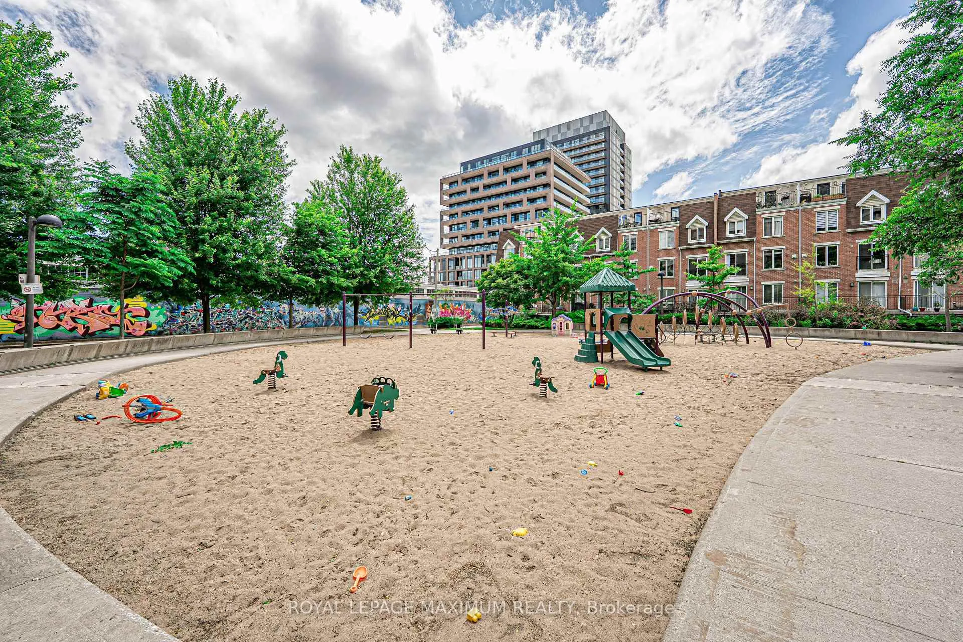 Photo 35 of Unit 617, 38 Joe Shuster Way, Toronto, South Parkdale — HOMEH