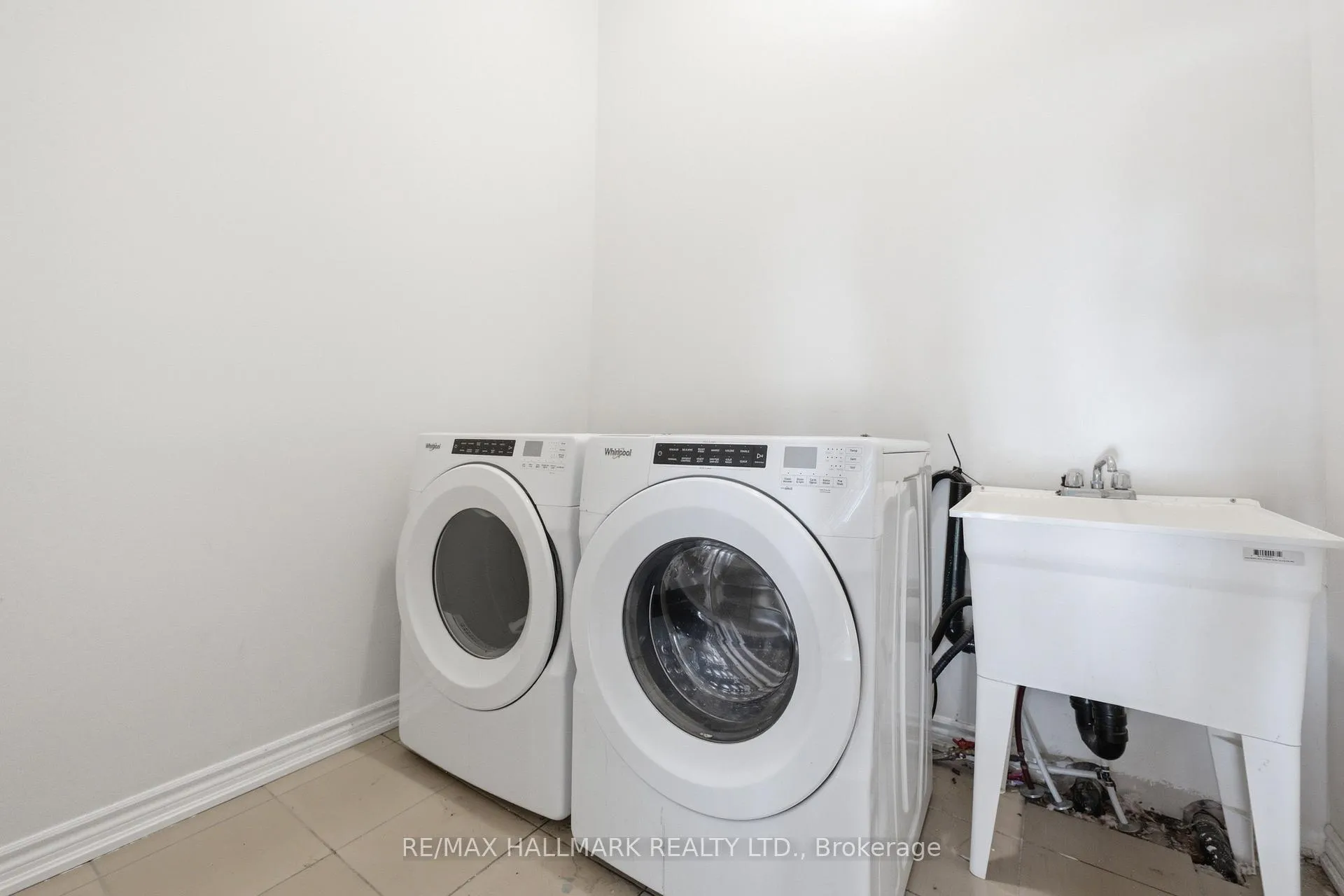 Photo 15 of 2 Agava Street, Brampton, Northwest Brampton — HOMEH
