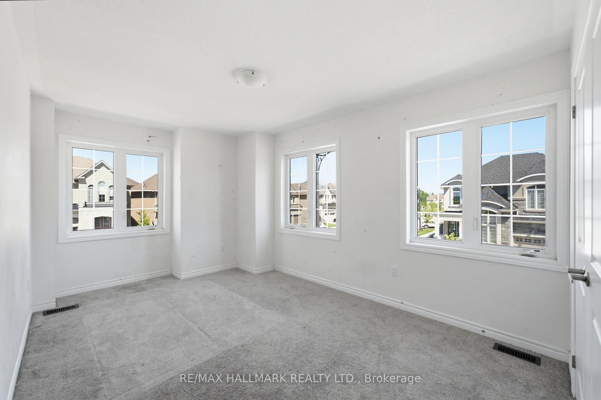 Photo 29 of 2 Agava Street, Brampton, Northwest Brampton — HOMEH