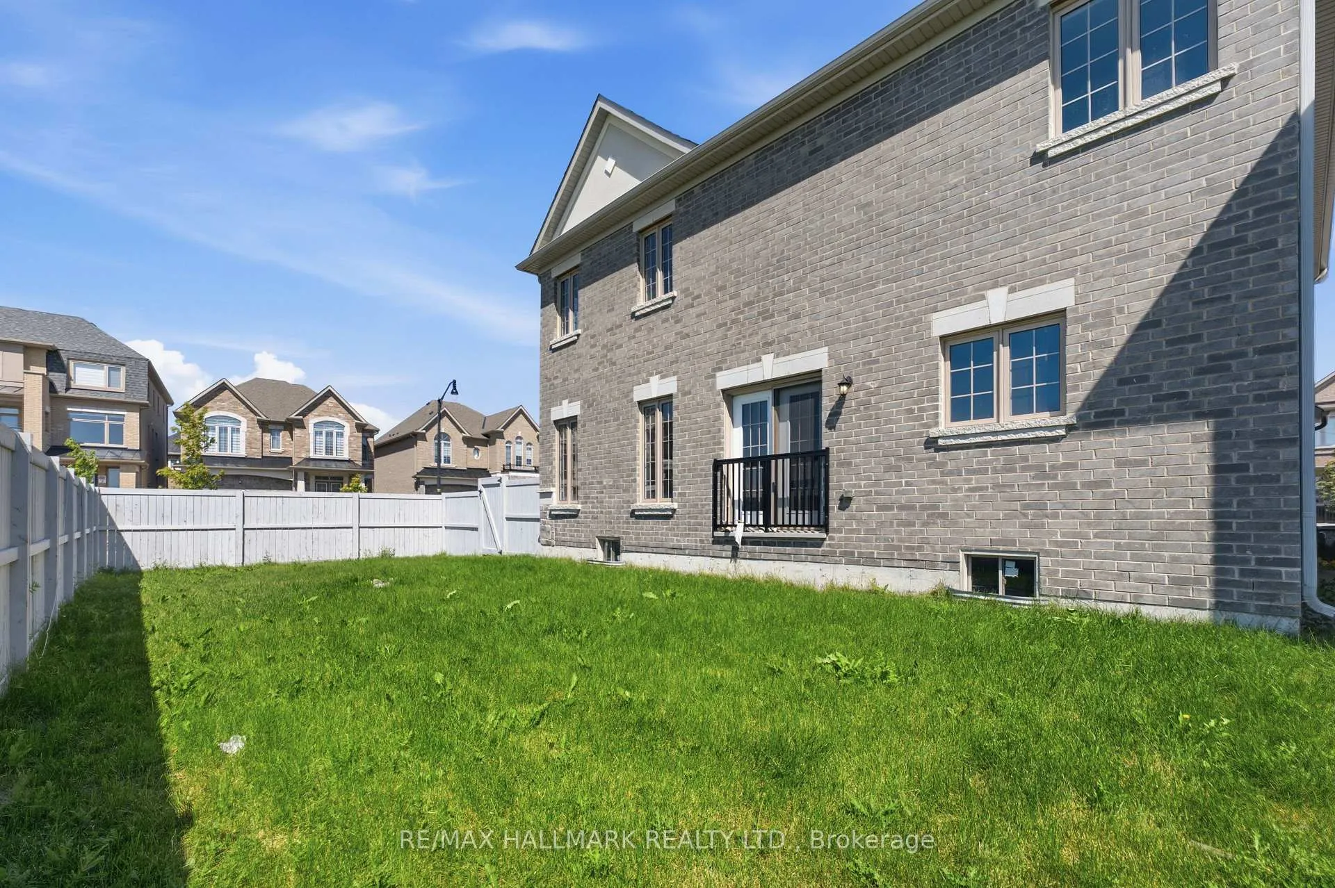 Photo 43 of 2 Agava Street, Brampton, Northwest Brampton — HOMEH