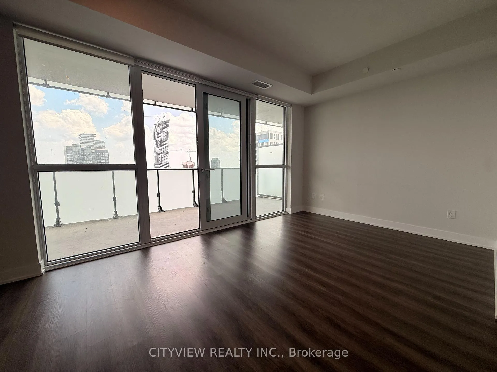 Photo 7 of Unit 3904, 430 Square One Drive, Mississauga, City Centre — HOMEH