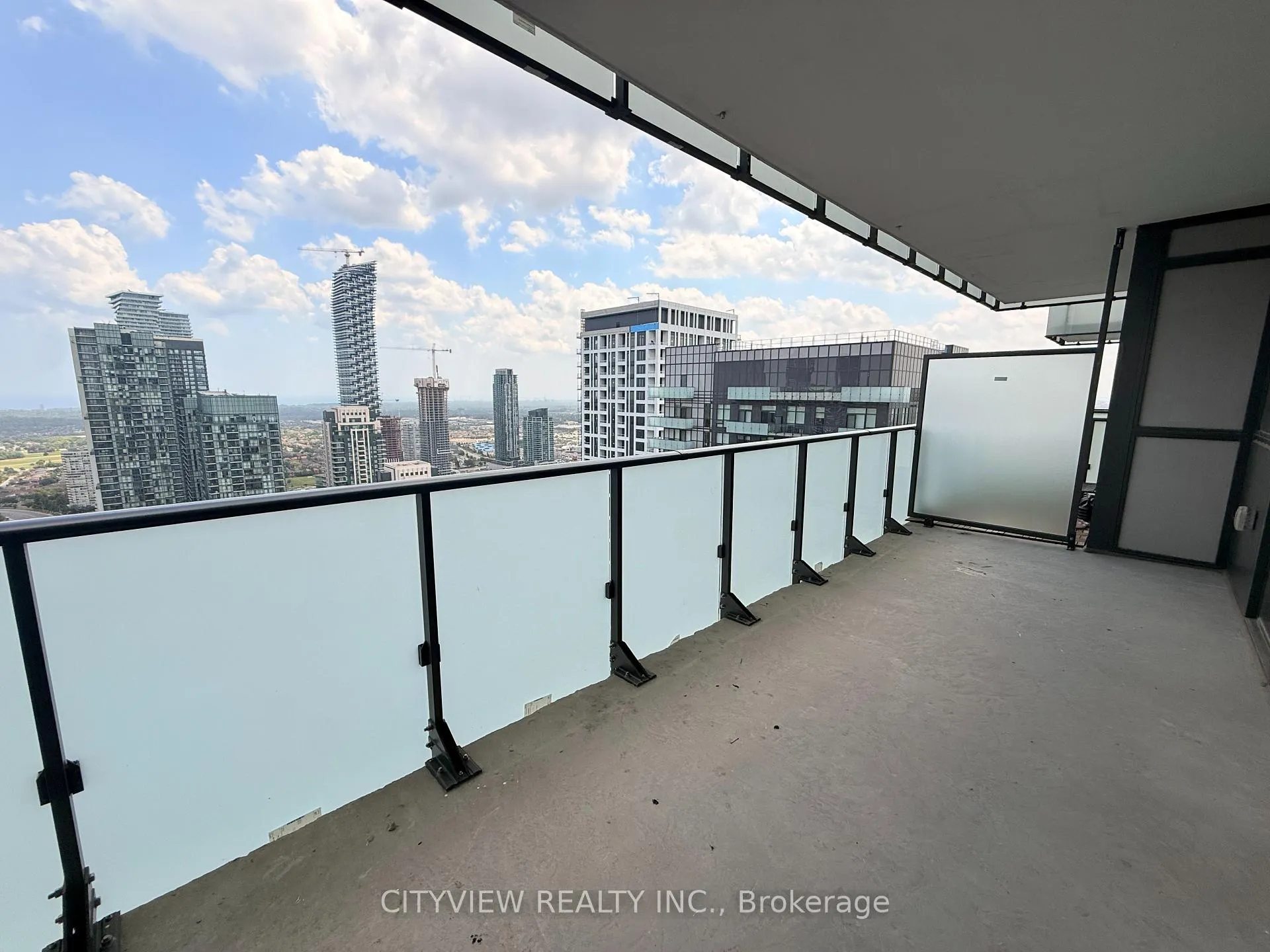 Photo 11 of Unit 3904, 430 Square One Drive, Mississauga, City Centre — HOMEH