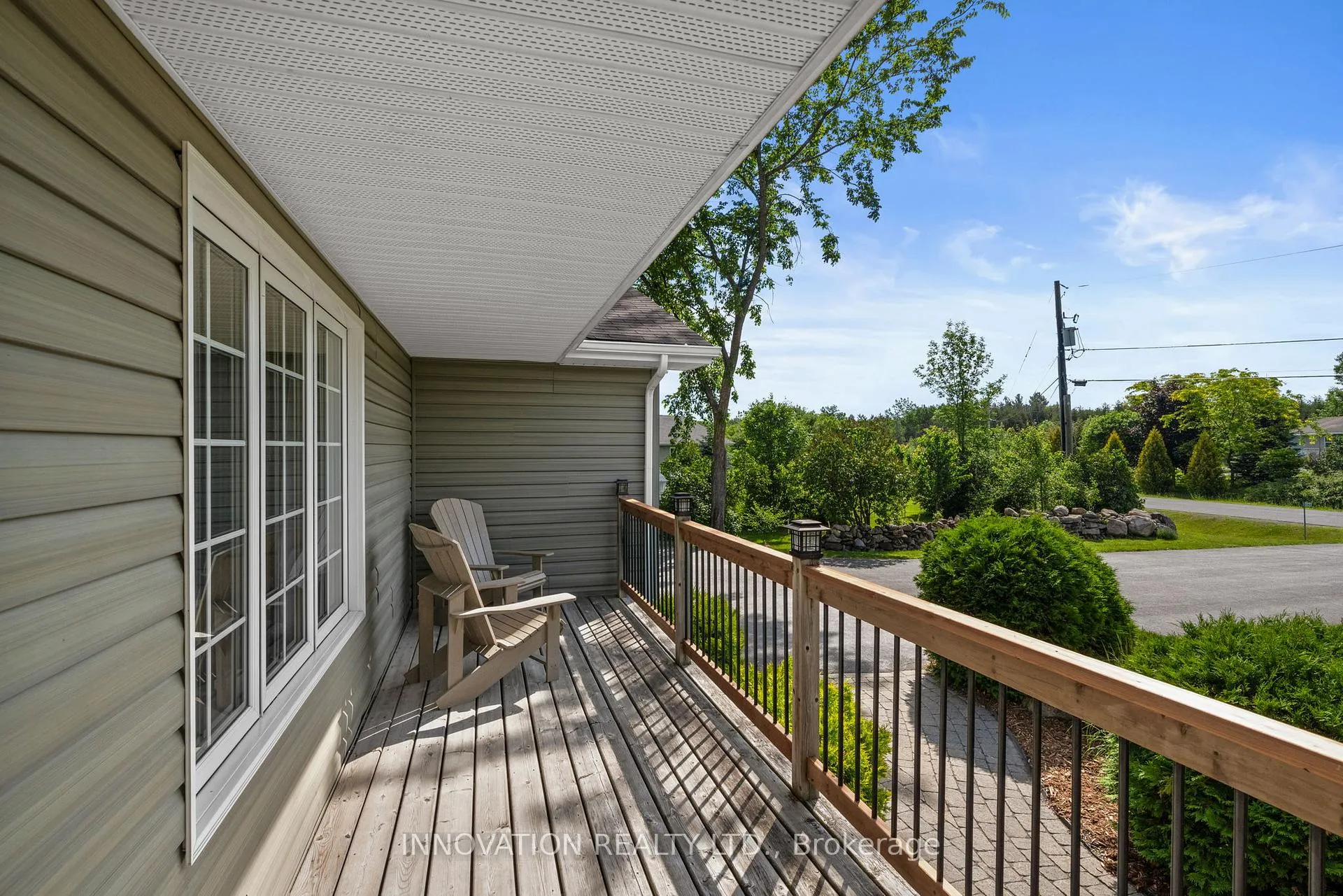 Photo 4 of 4044 Calbrent Way, Ottawa, Vernon — HOMEH
